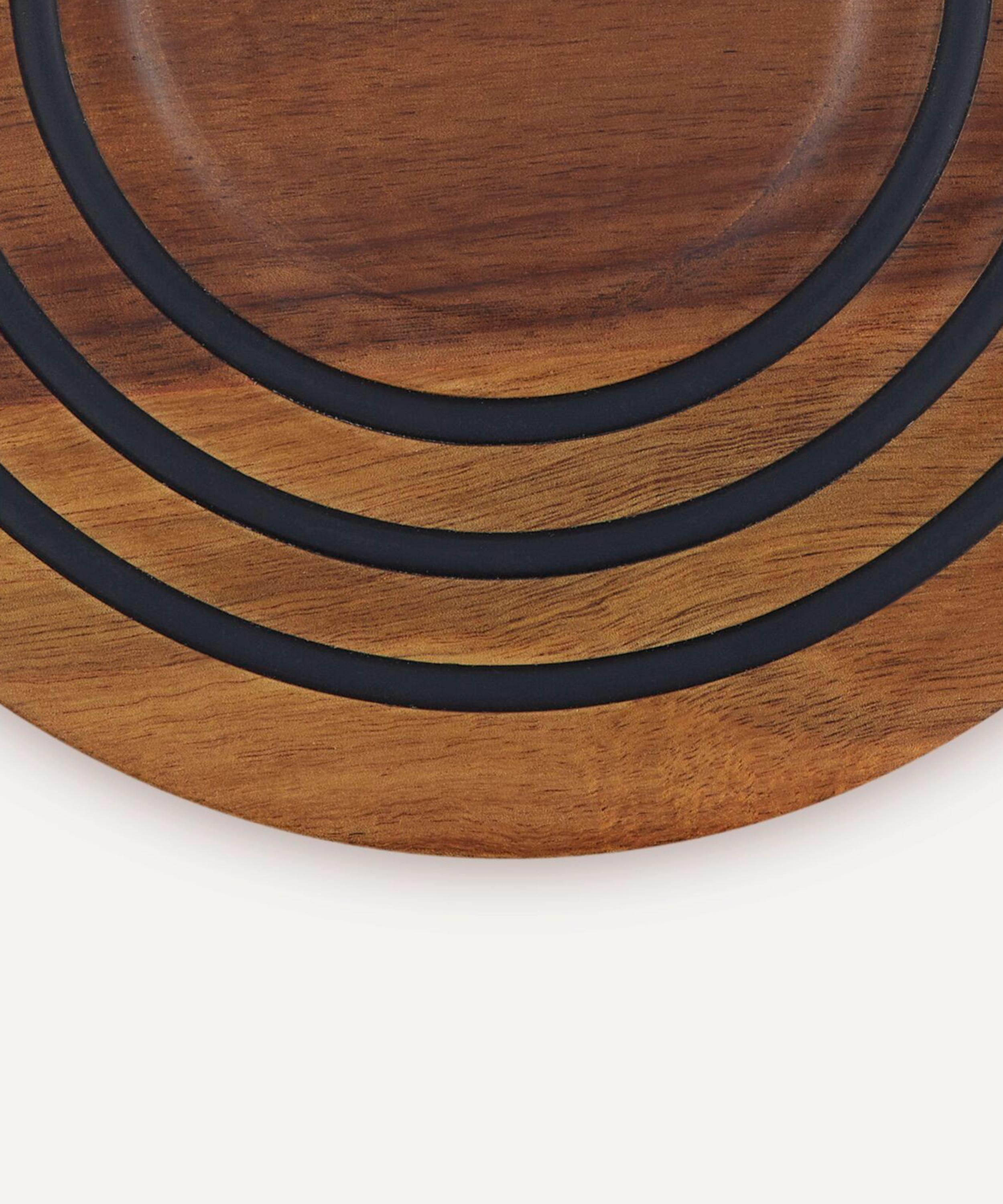 Le Creuset - Acacia Wood Magnetic Round Trivet image number 3