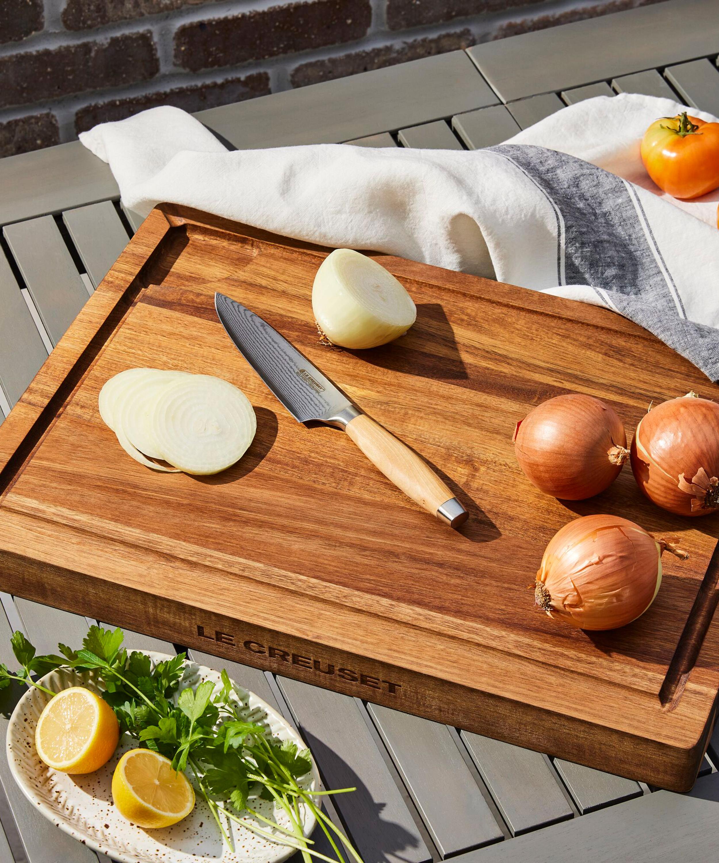 Le Creuset - Acacia Wood Carving Board image number 3