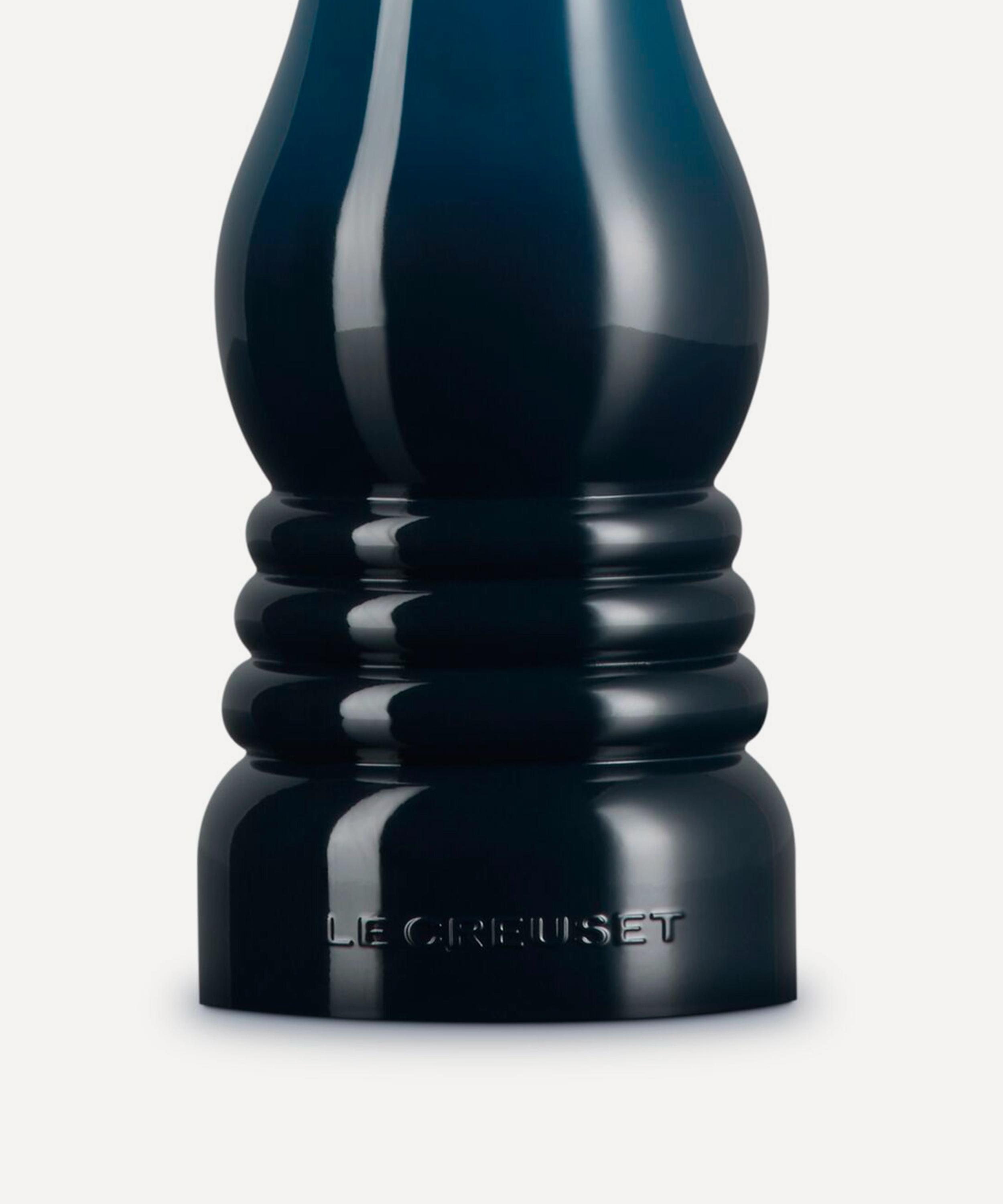 Le Creuset - Pepper Mill in Nuit image number 1