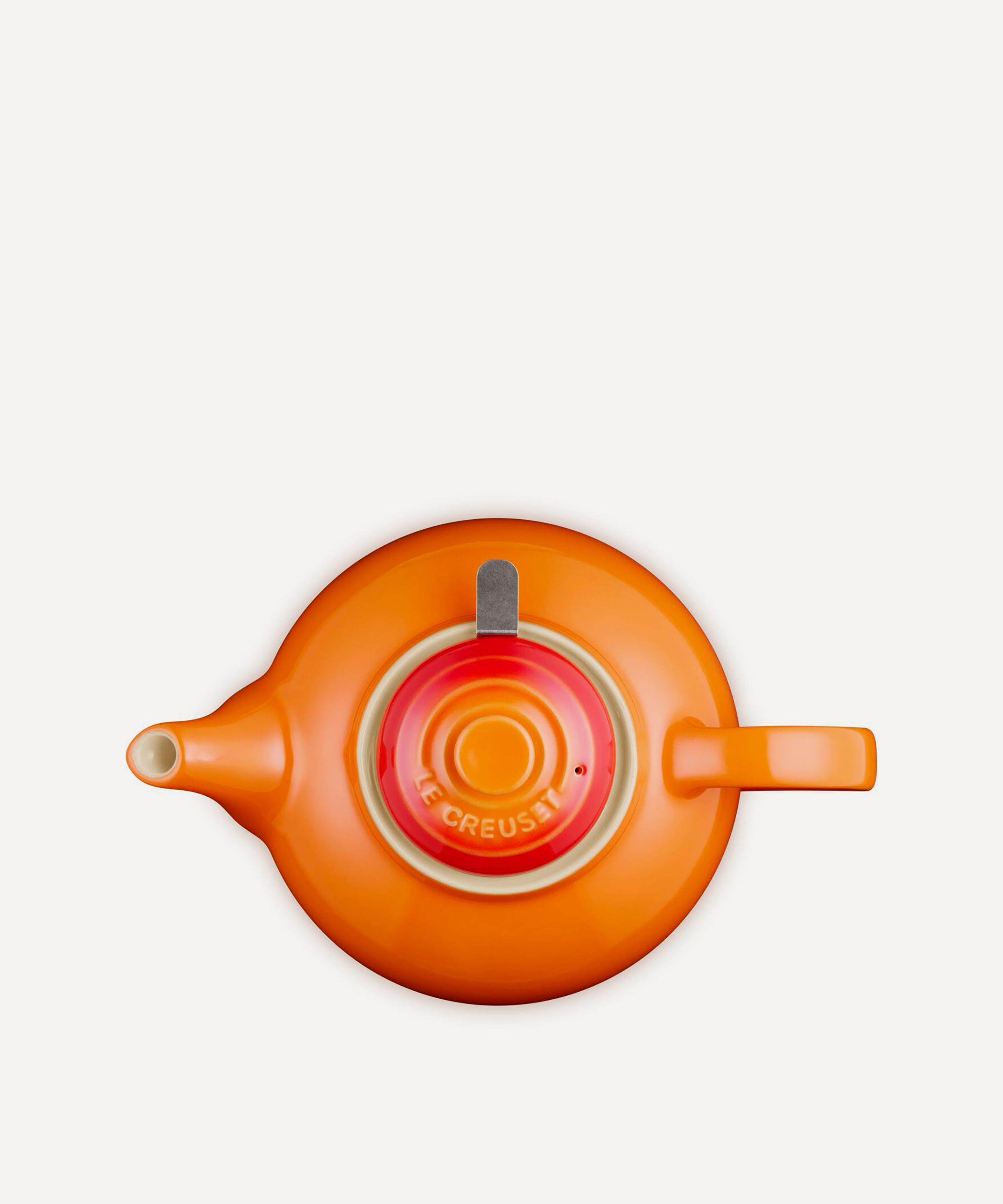 Le Creuset - Classic Stoneware Teapot and Infuser Set in Volcanic image number 4