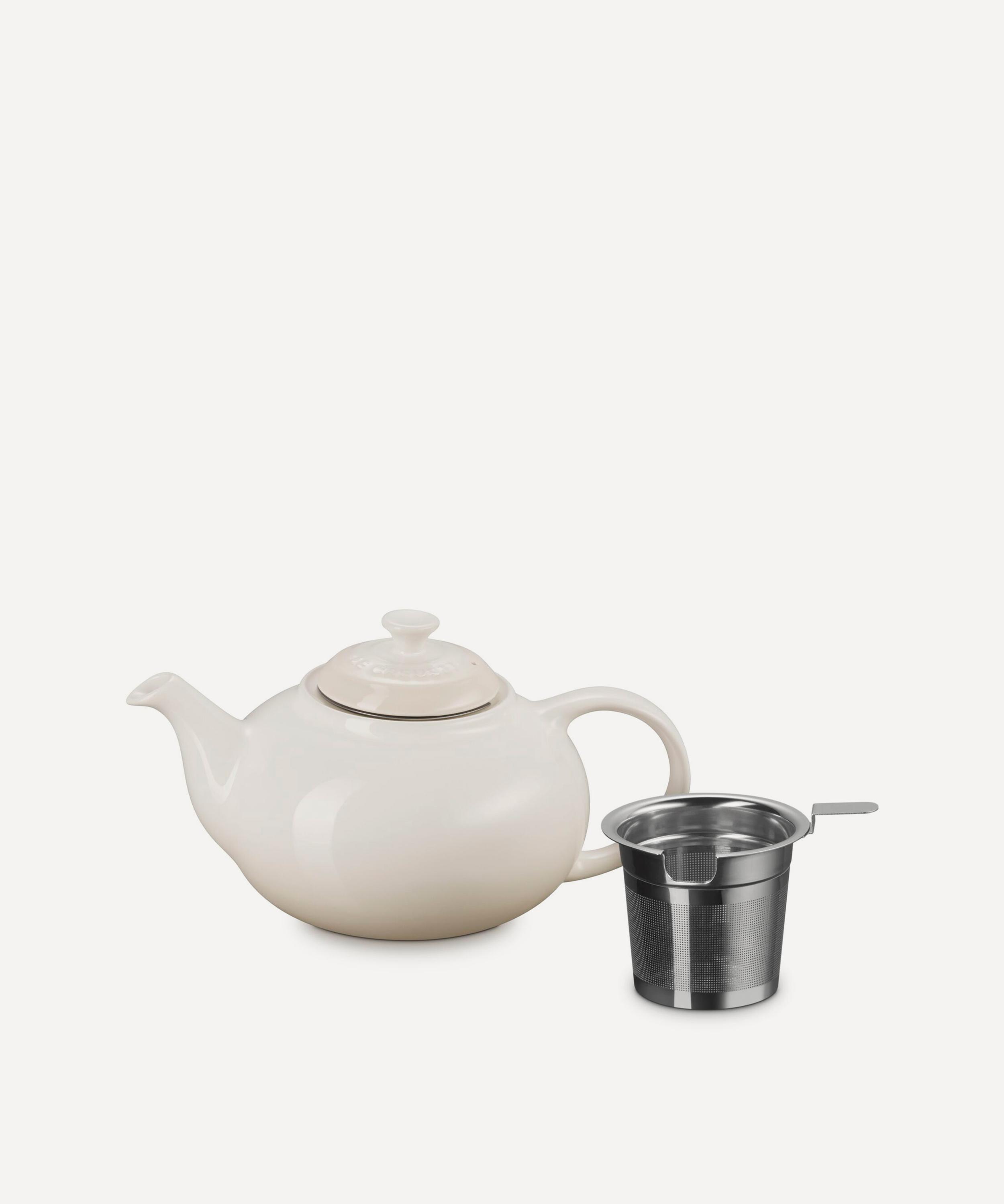 Le Creuset - Classic Stoneware Teapot and Infuser Set in Meringue image number 2
