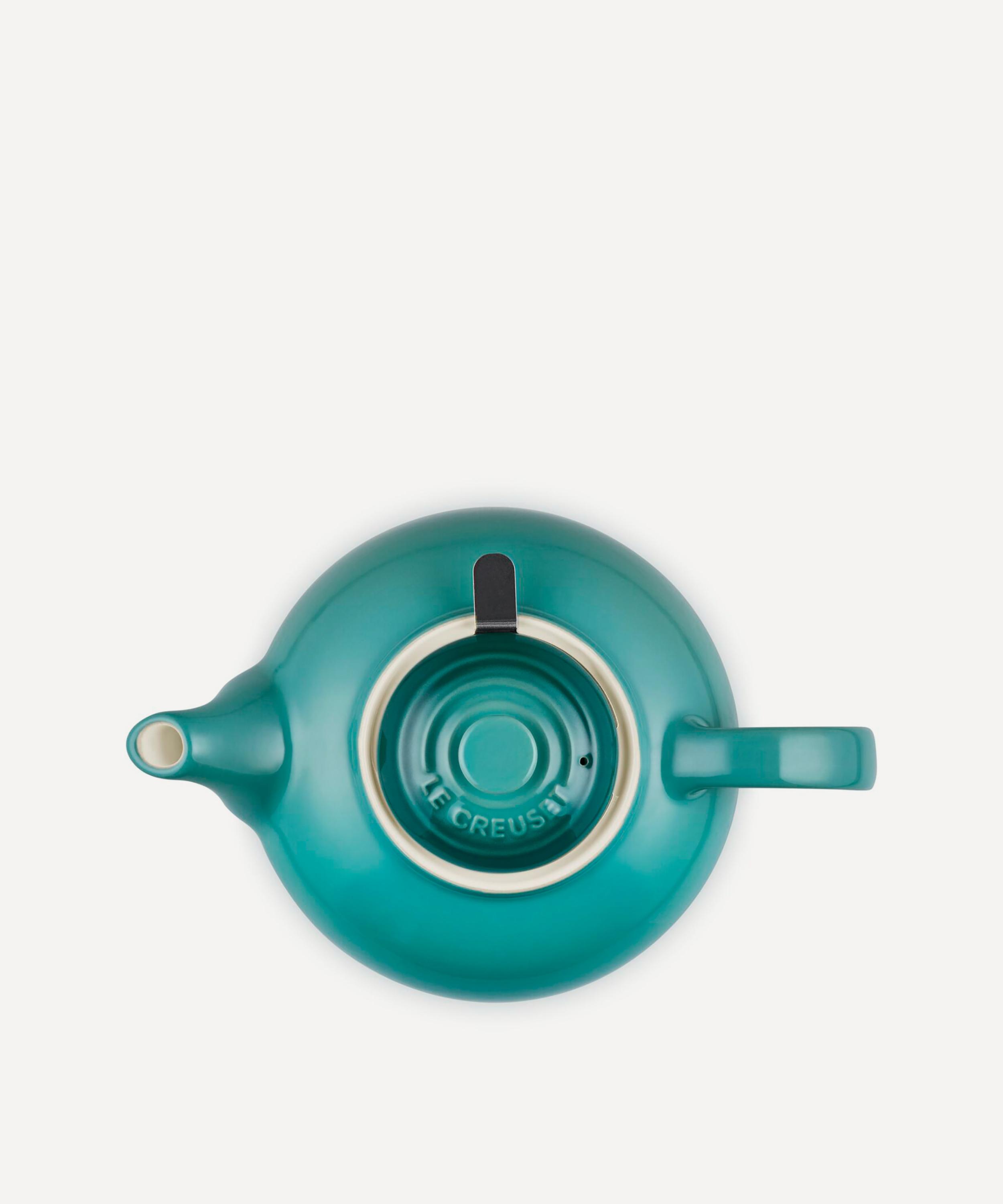 Le Creuset - Classic Stoneware Teapot in Bleu Riviera image number 4