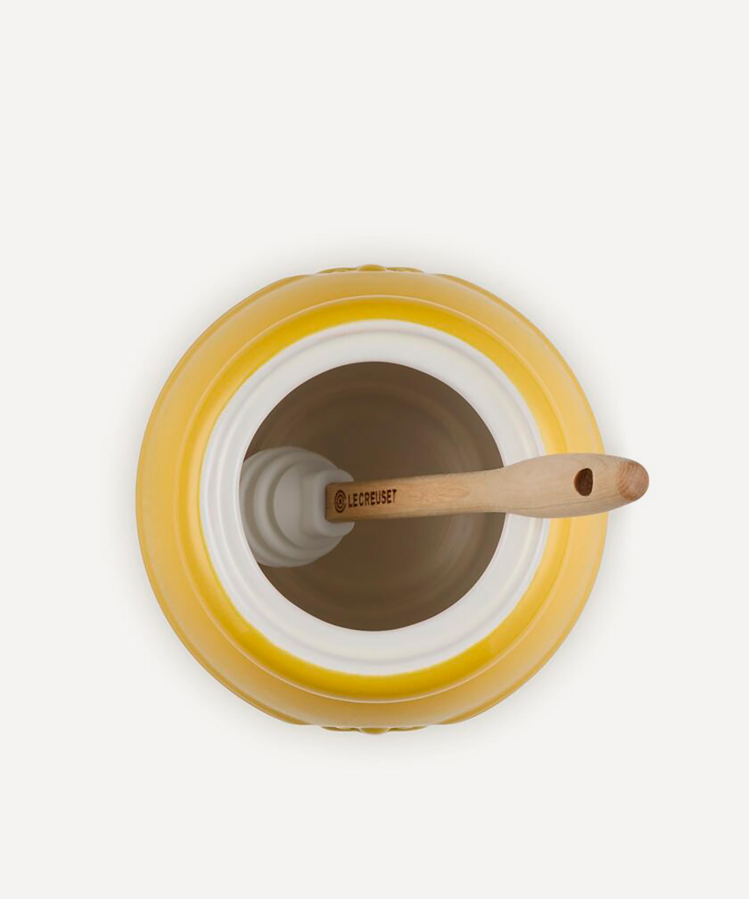 Le Creuset - Stoneware Honey Pot and Dipper Set in Nectar image number 2