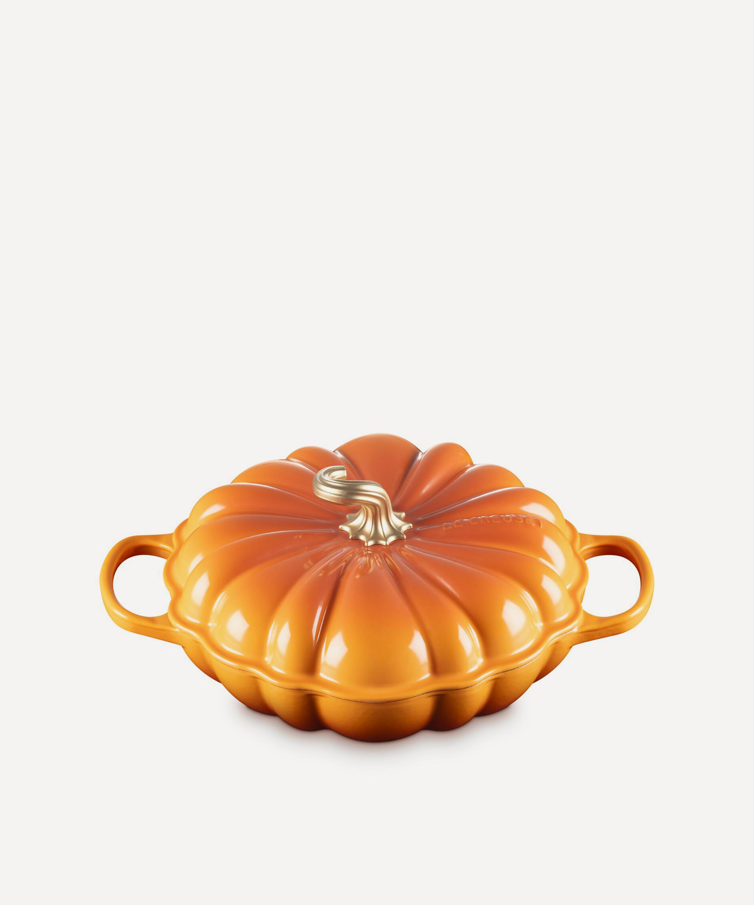 Le Creuset - Cast Iron Stoneware Pumpkin Shallow Casserole Dish in Maronnier image number 1