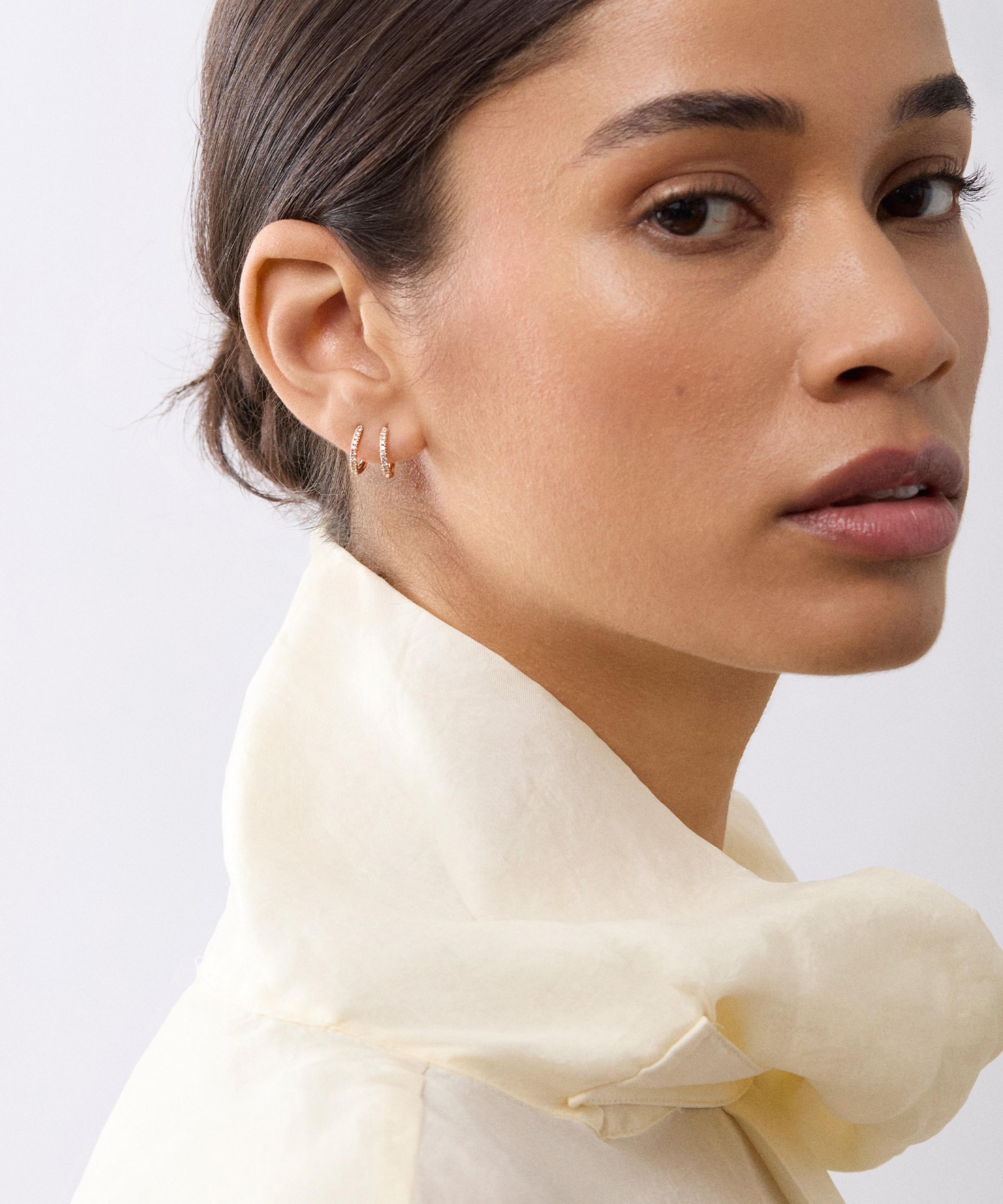 Dinny Hall - 9ct Gold Medium Lab-Grown Diamond Huggie Hoop Earrings image number 1