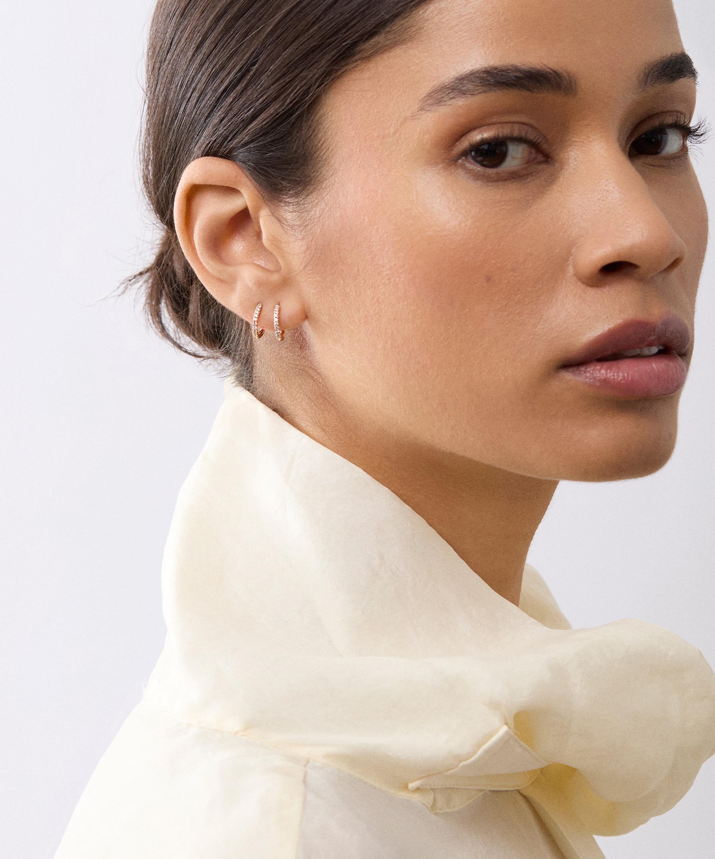 Dinny Hall - 9ct White Gold Single Medium Lab-Grown Diamond Huggie Hoop Earring image number 1