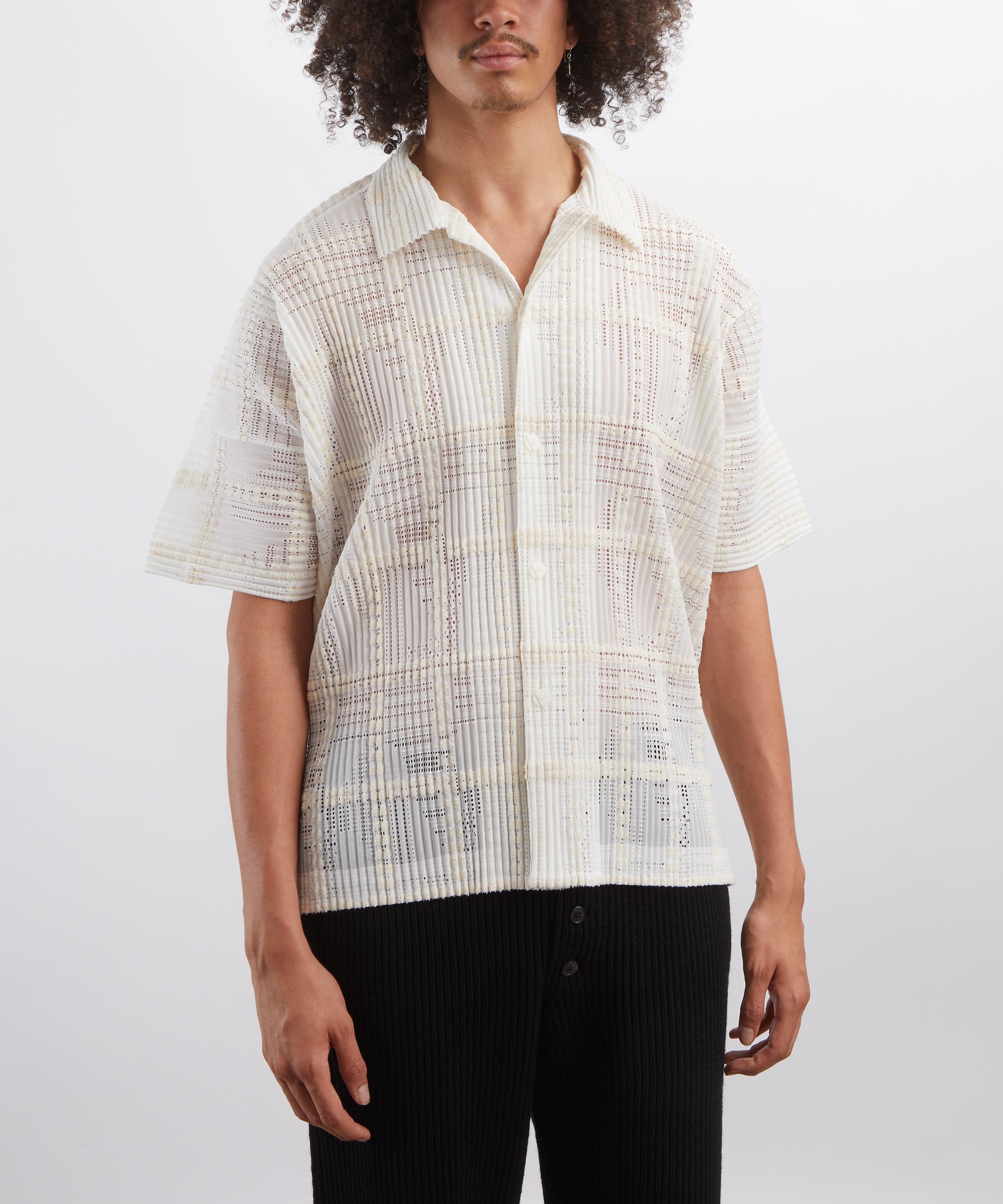 HOMME PLISS&Eacute; ISSEY MIYAKE - LACE GRID PLEATS Shirt image number 2