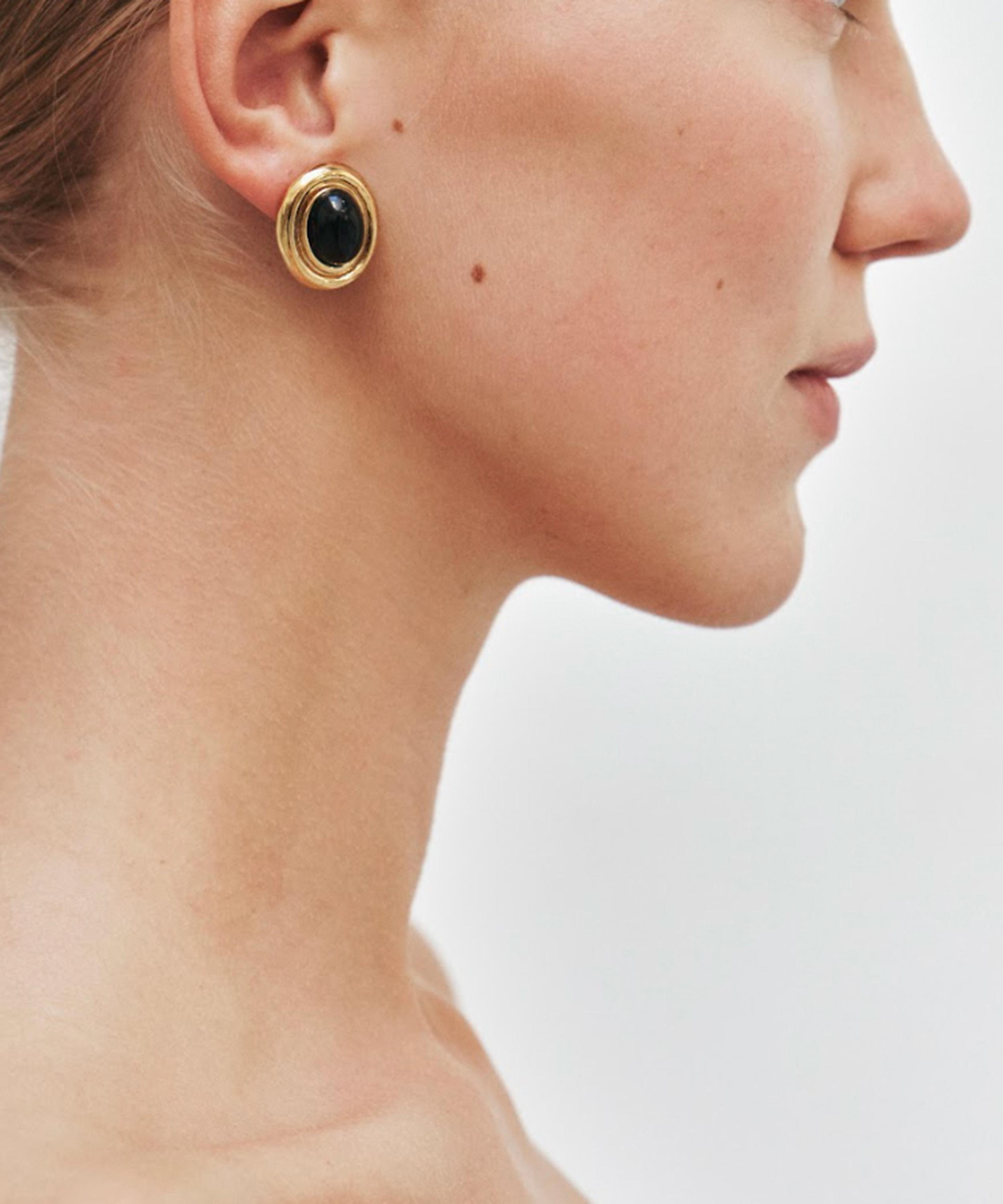 Heaven Mayhem - Gold-Plated Prize Stud Earrings image number 1