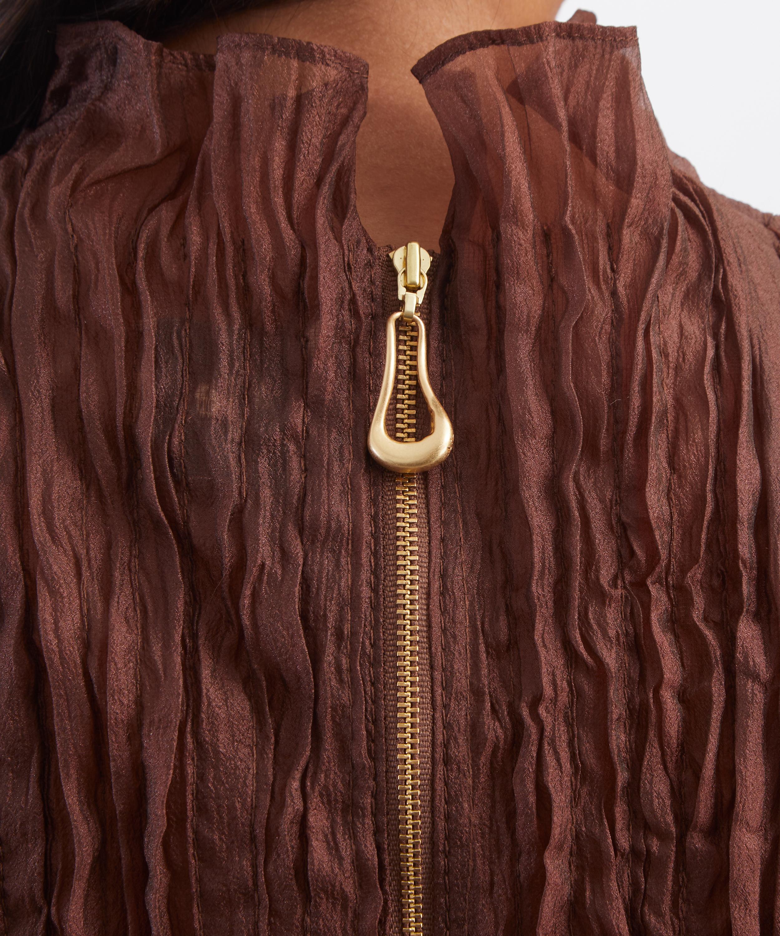 Aje - Soloist Top image number 4