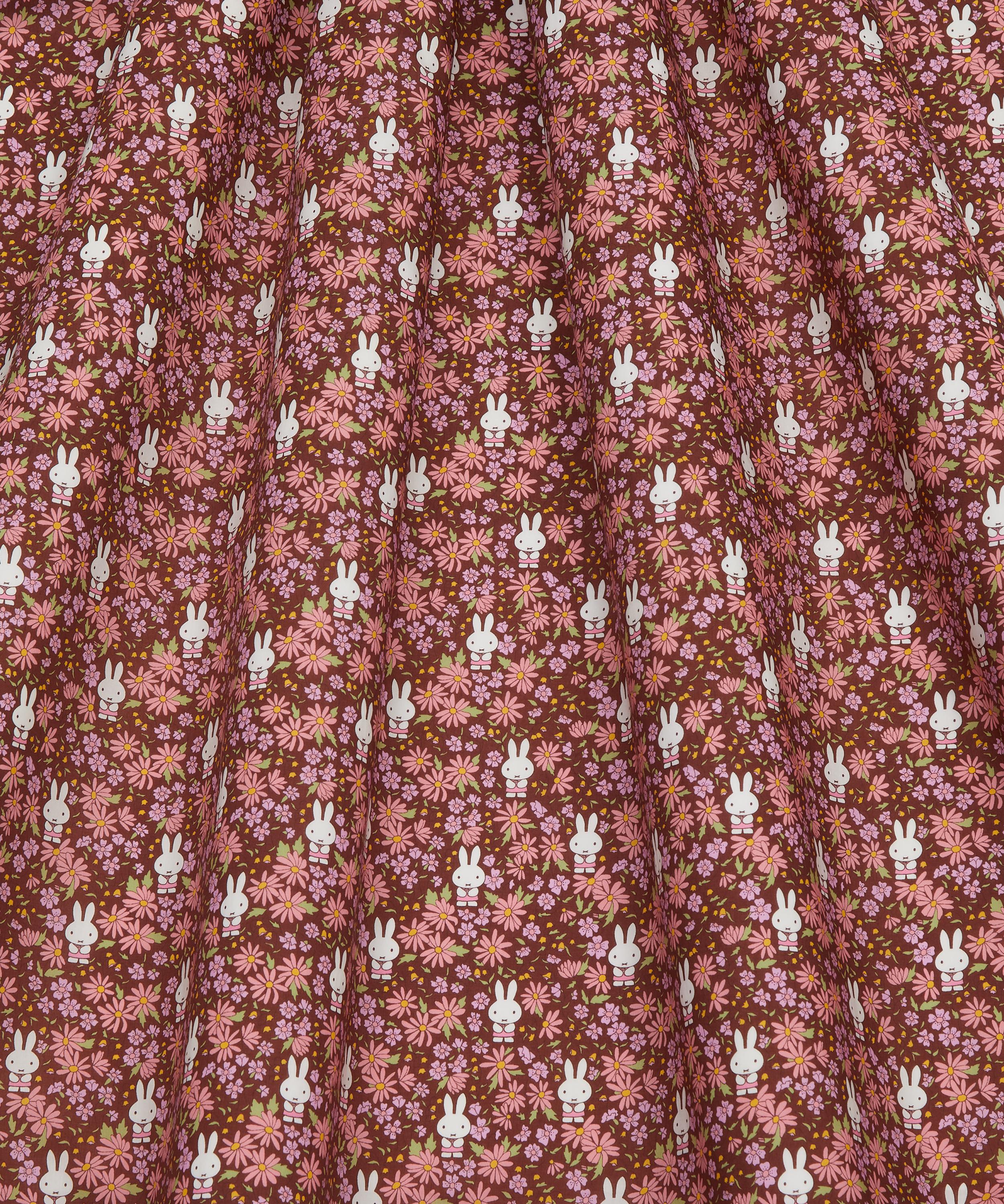 Liberty Fabrics - Prairie Day Tana Lawn&trade; Cotton image number 2