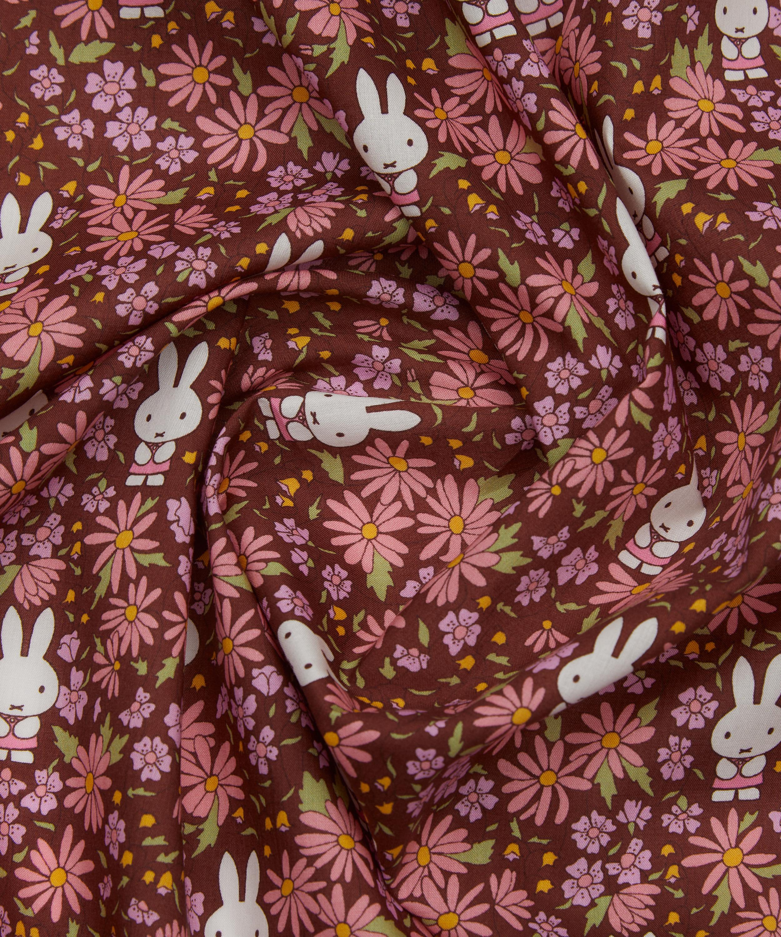 Liberty Fabrics - Prairie Day Tana Lawn&trade; Cotton image number 3