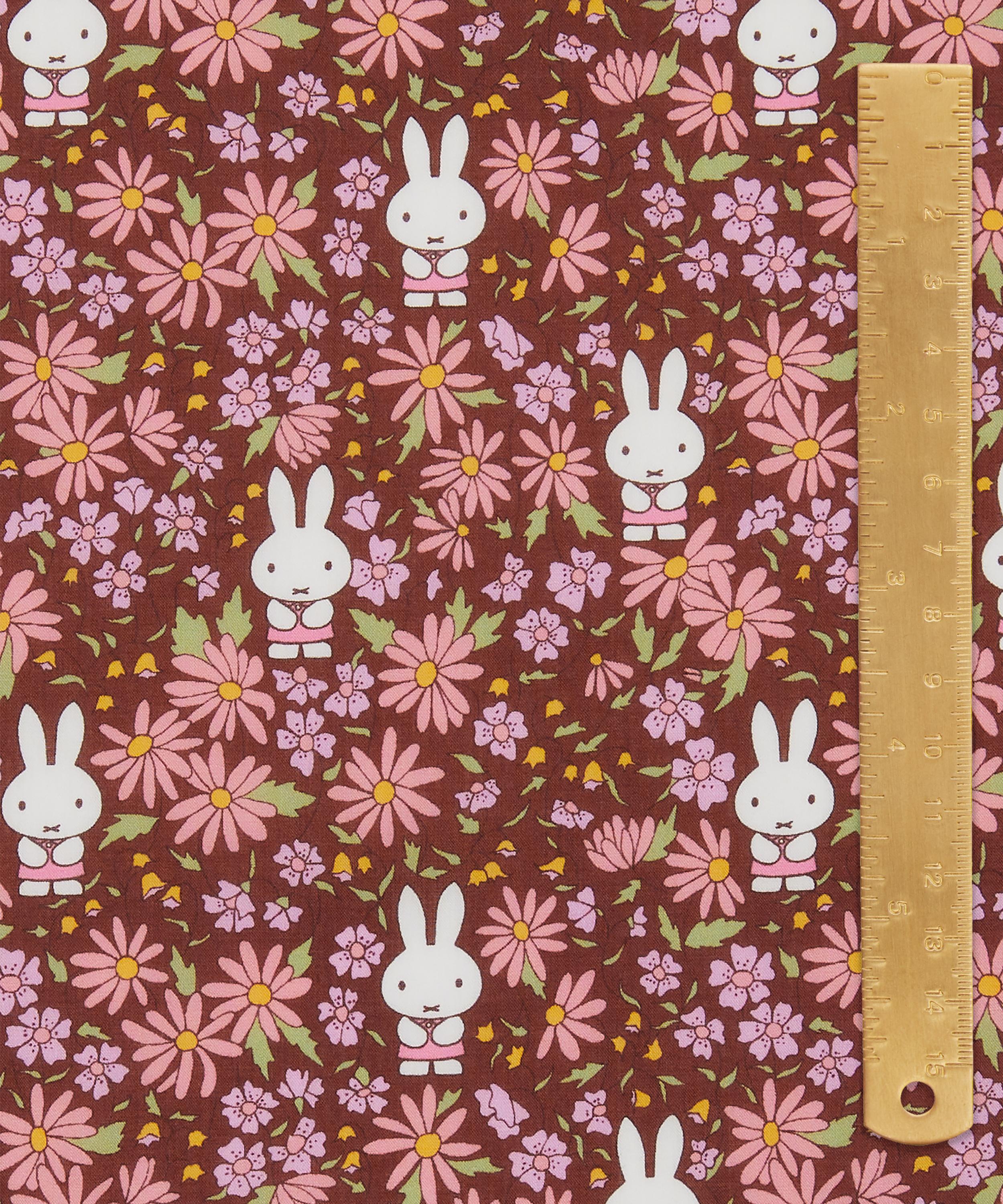 Liberty Fabrics - Prairie Day Tana Lawn&trade; Cotton image number 4