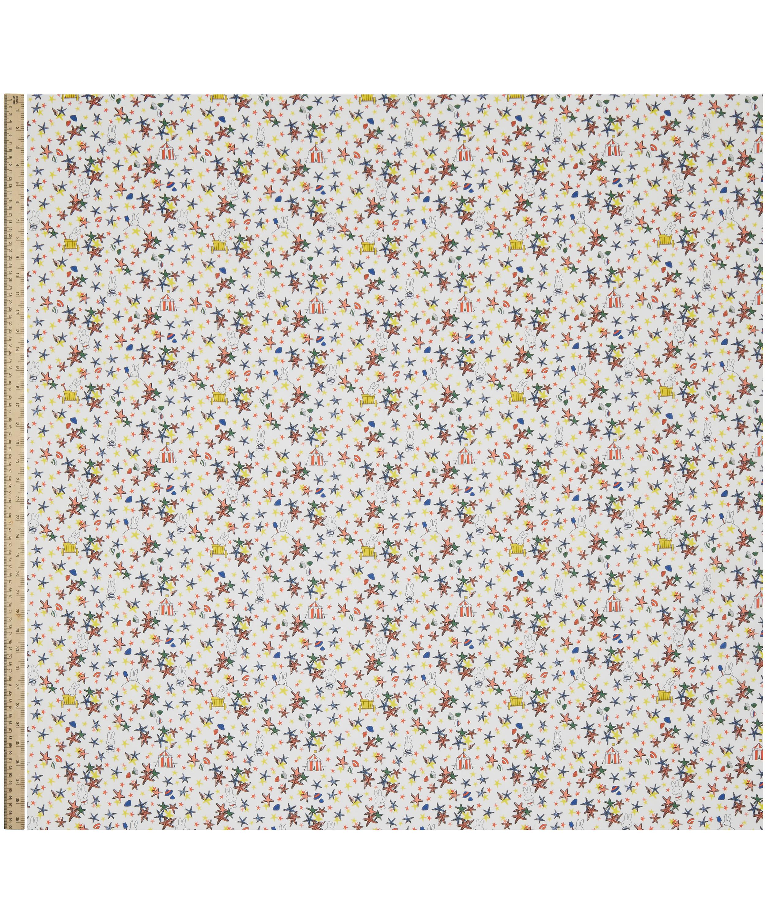 Liberty Fabrics - Seaside Escape Tana Lawn&trade; Cotton image number 1