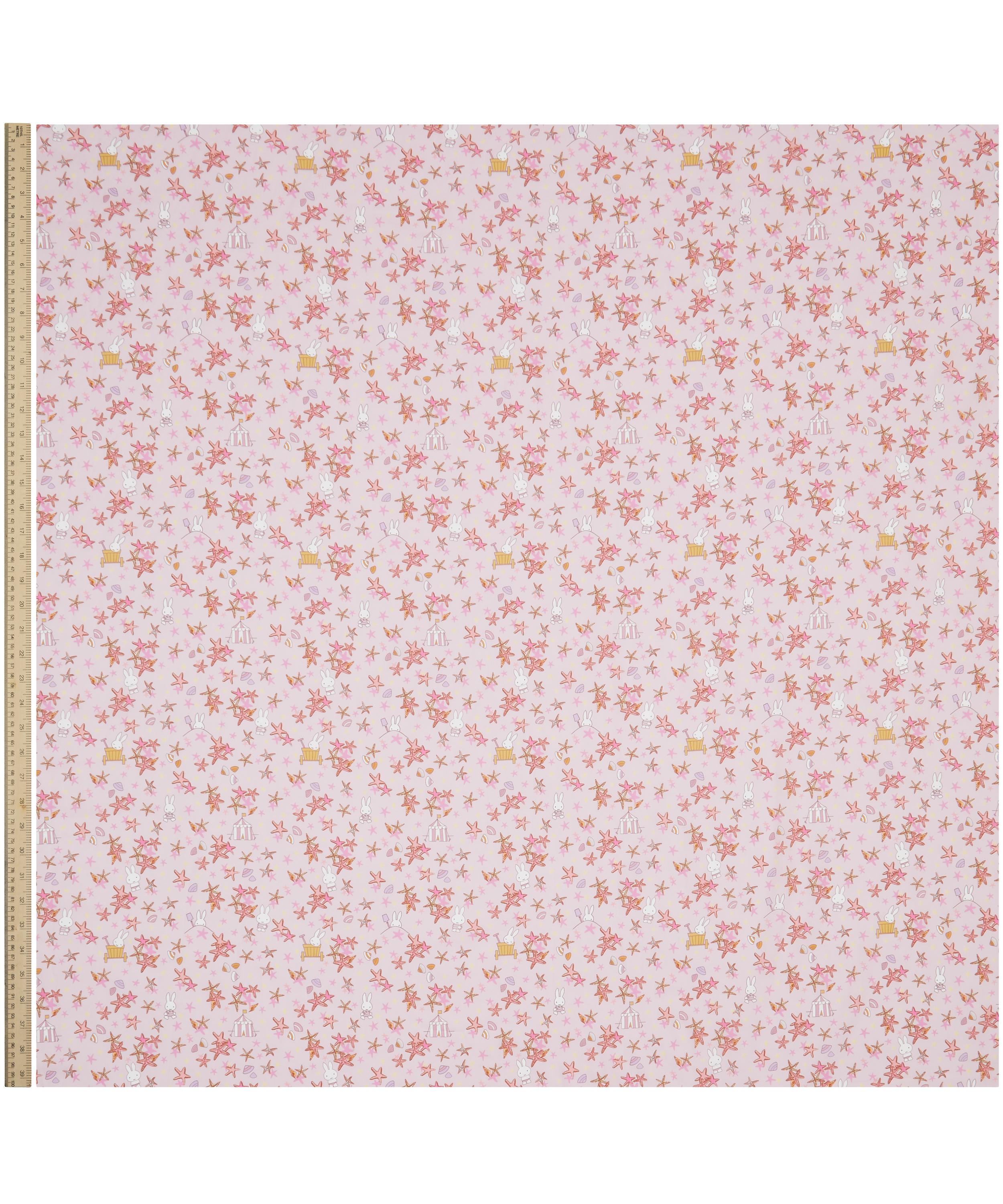 Liberty Fabrics - Seaside Escape Tana Lawn&trade; Cotton image number 1