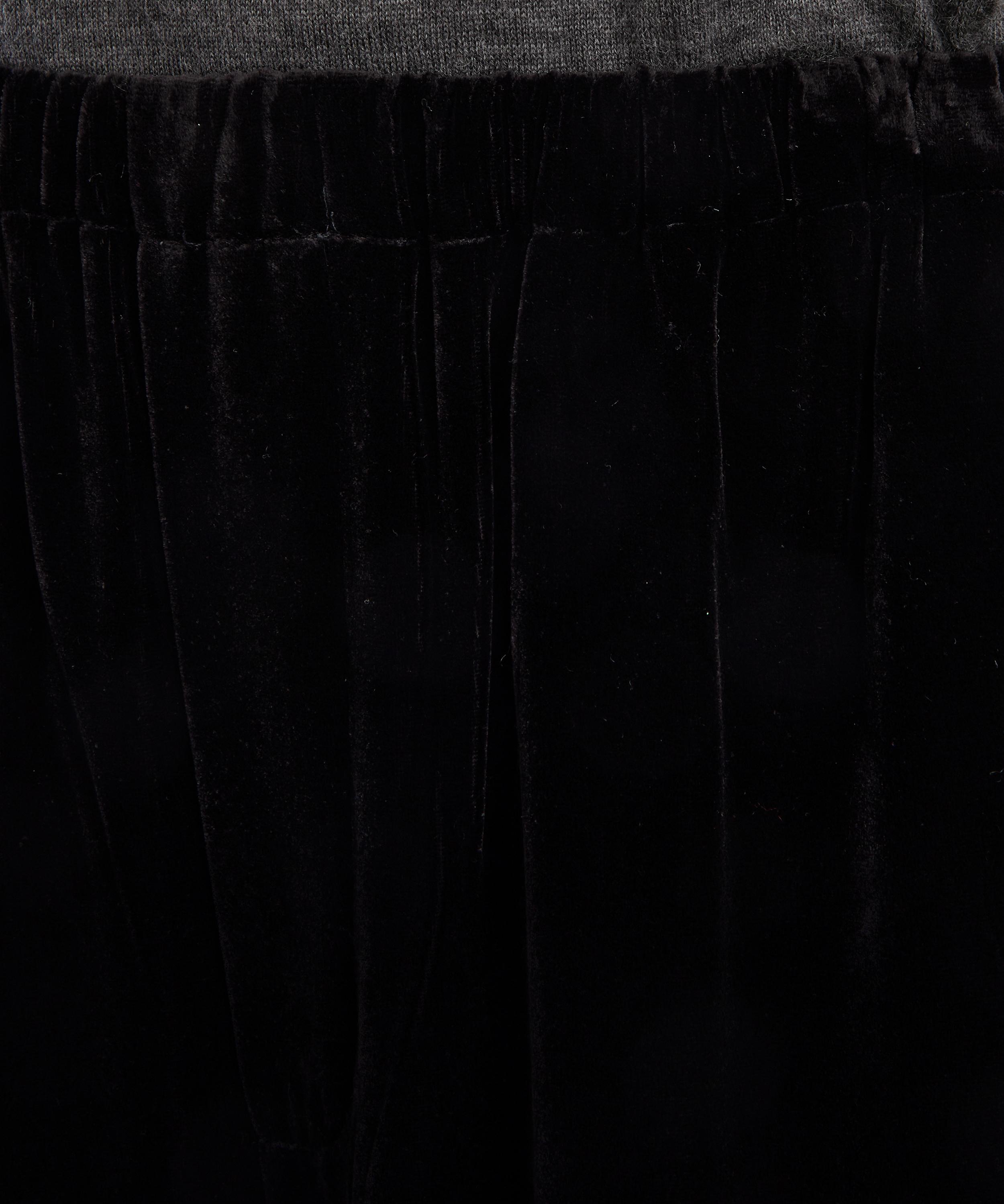 R&oacute;he - Black Velvet Relaxed Trousers image number 4