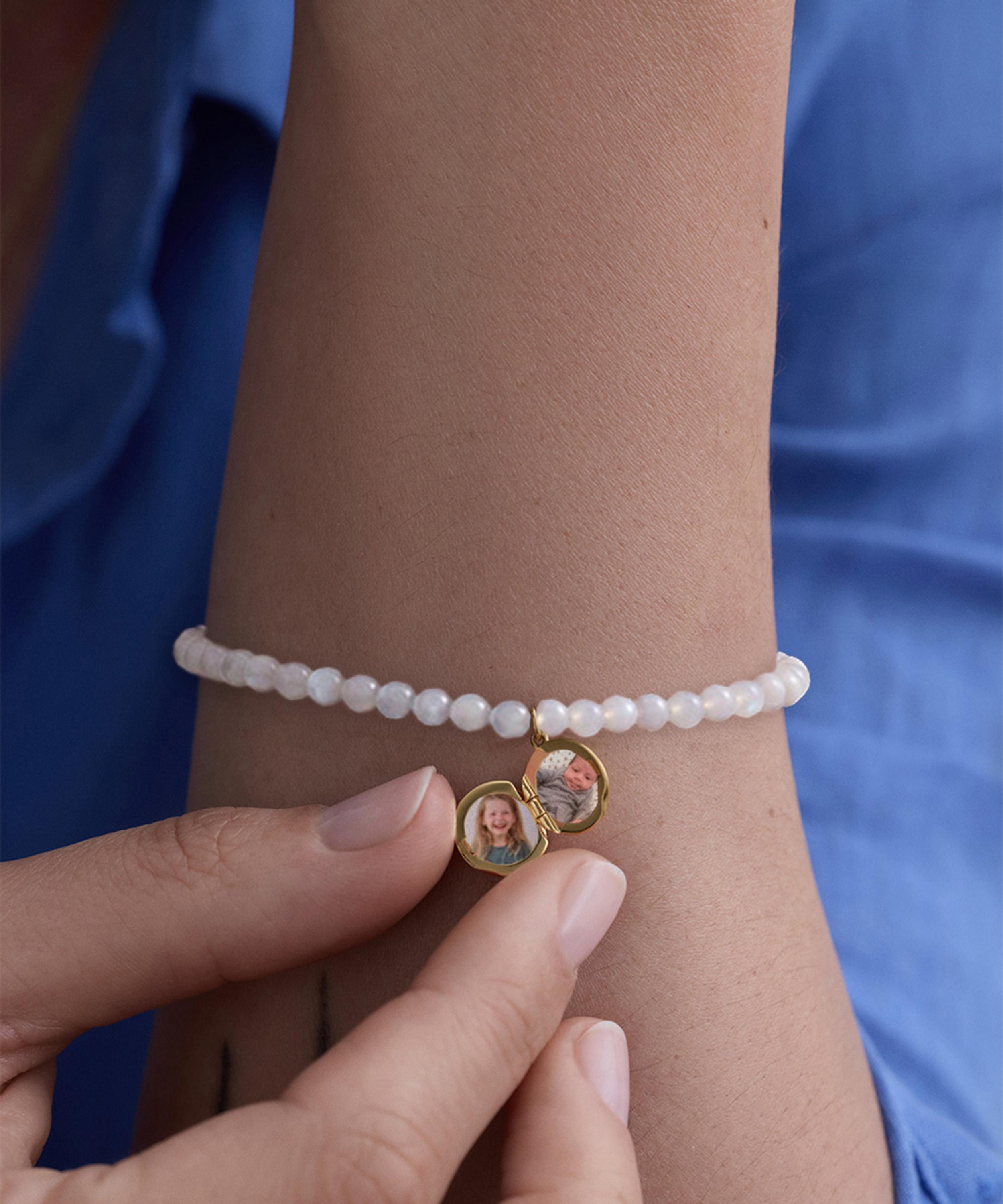 Astley Clarke - 18ct Gold-Plated Vermeil Silver Tiny Star Mother of Pearl Locket Bracelet image number 3