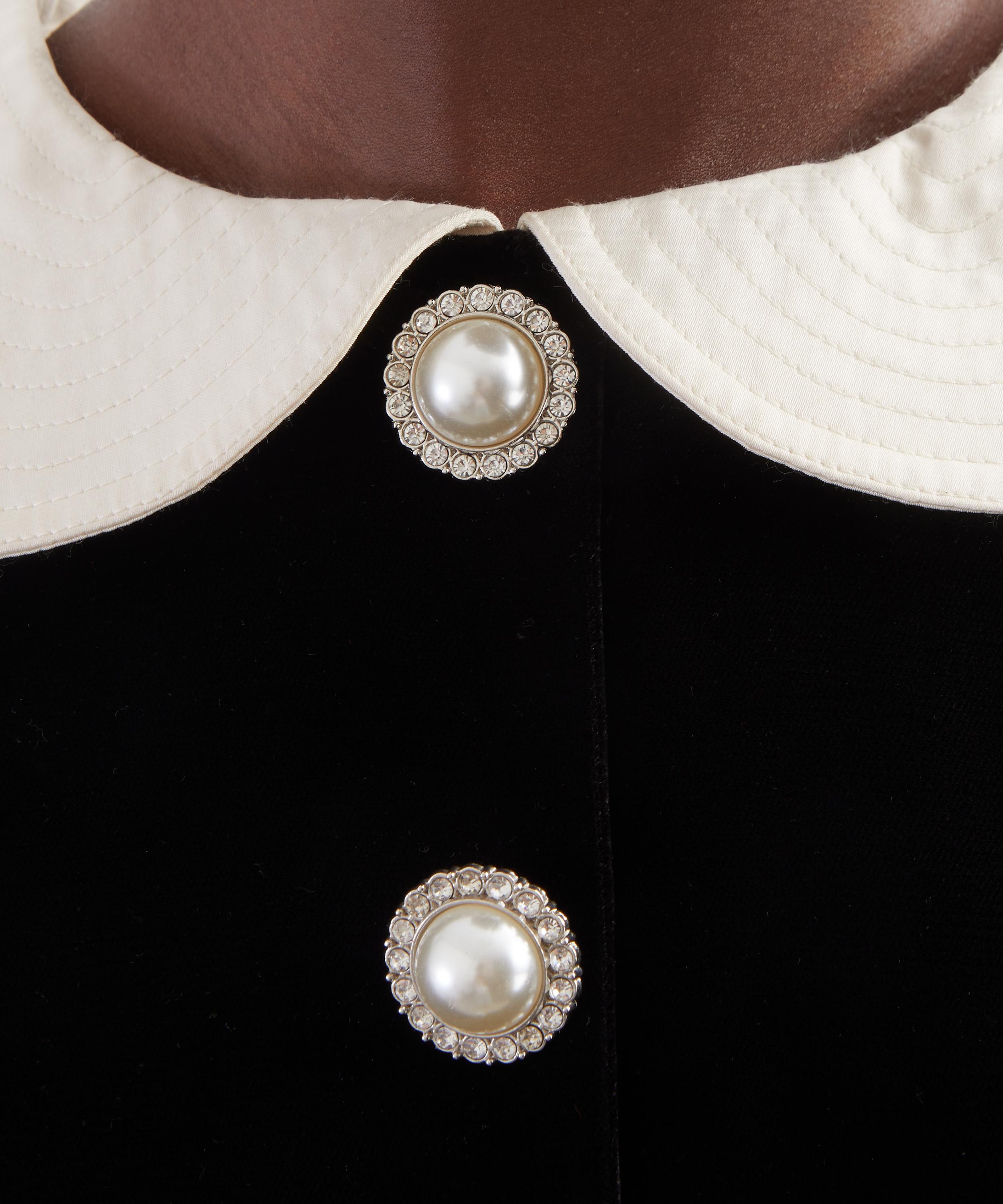 Queens of Archive - Delphi Black Velvet Maxi Dress image number 4