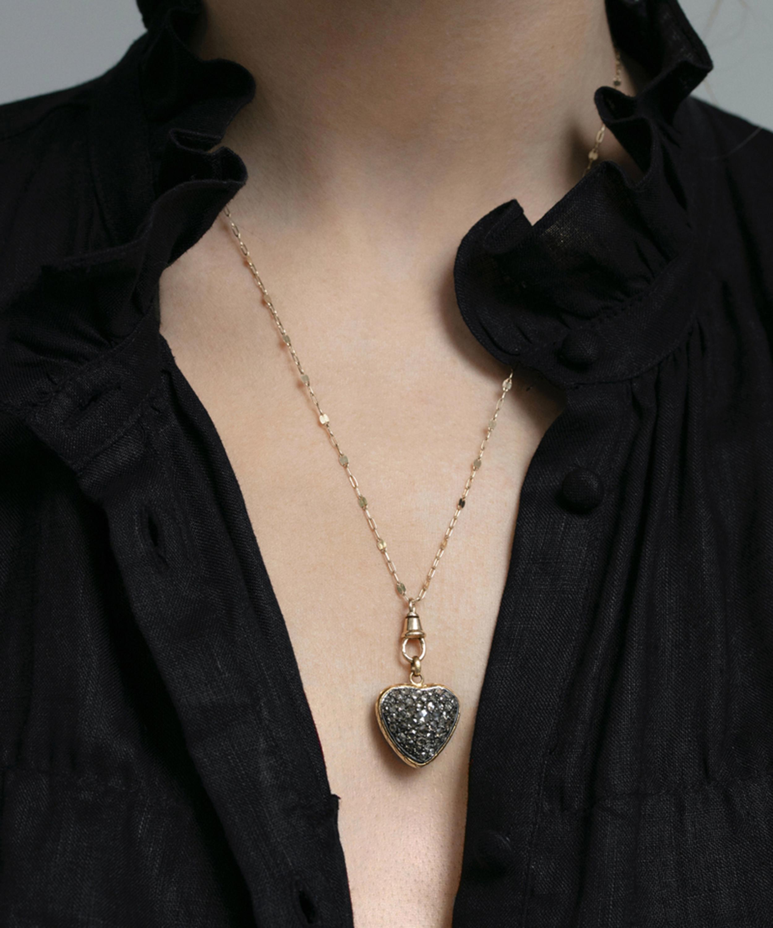5 Octobre - 14ct Gold Love Padlock Pendant Necklace image number 1