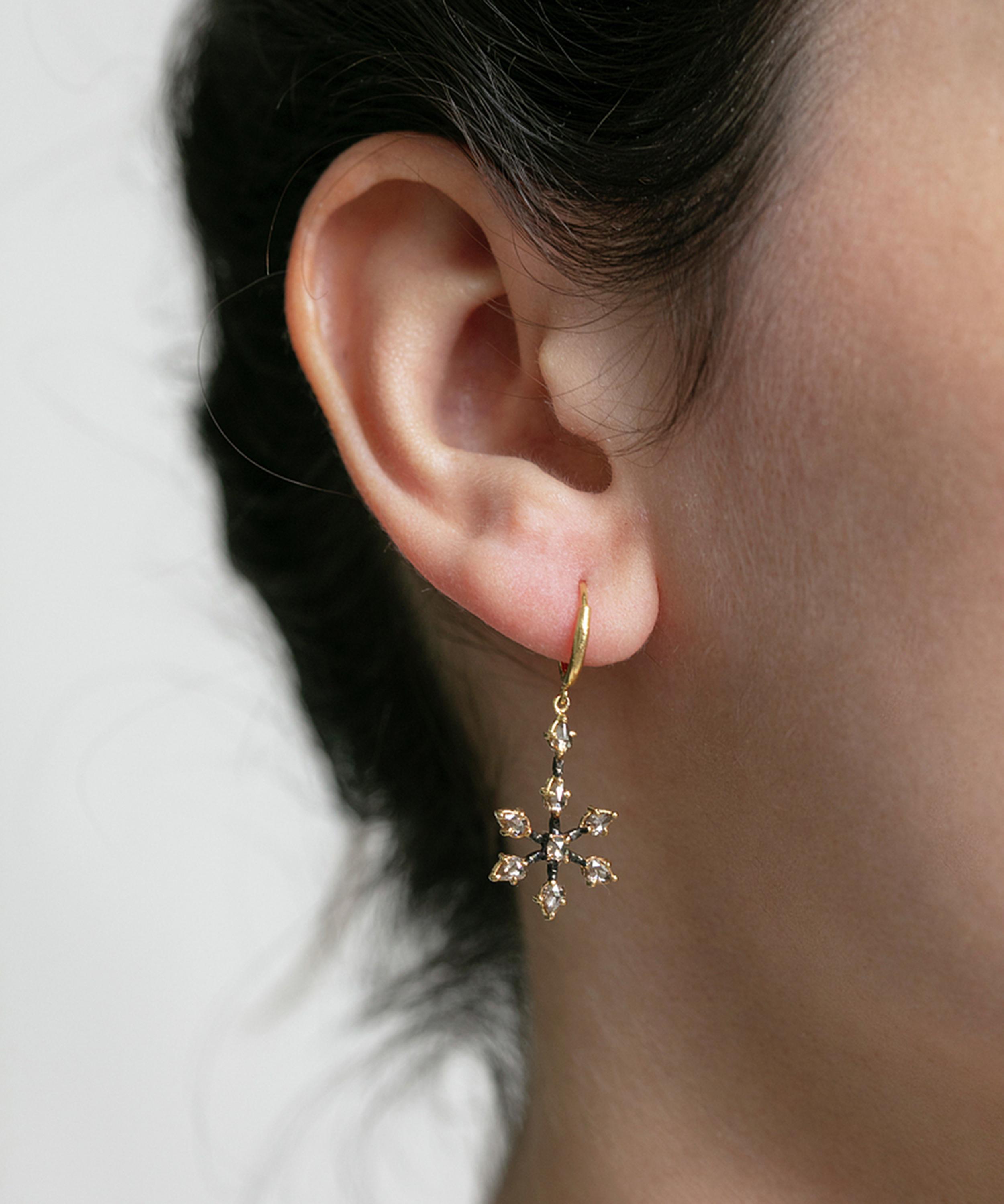 5 Octobre - 14ct Gold Gala Hoop Earrings image number 1