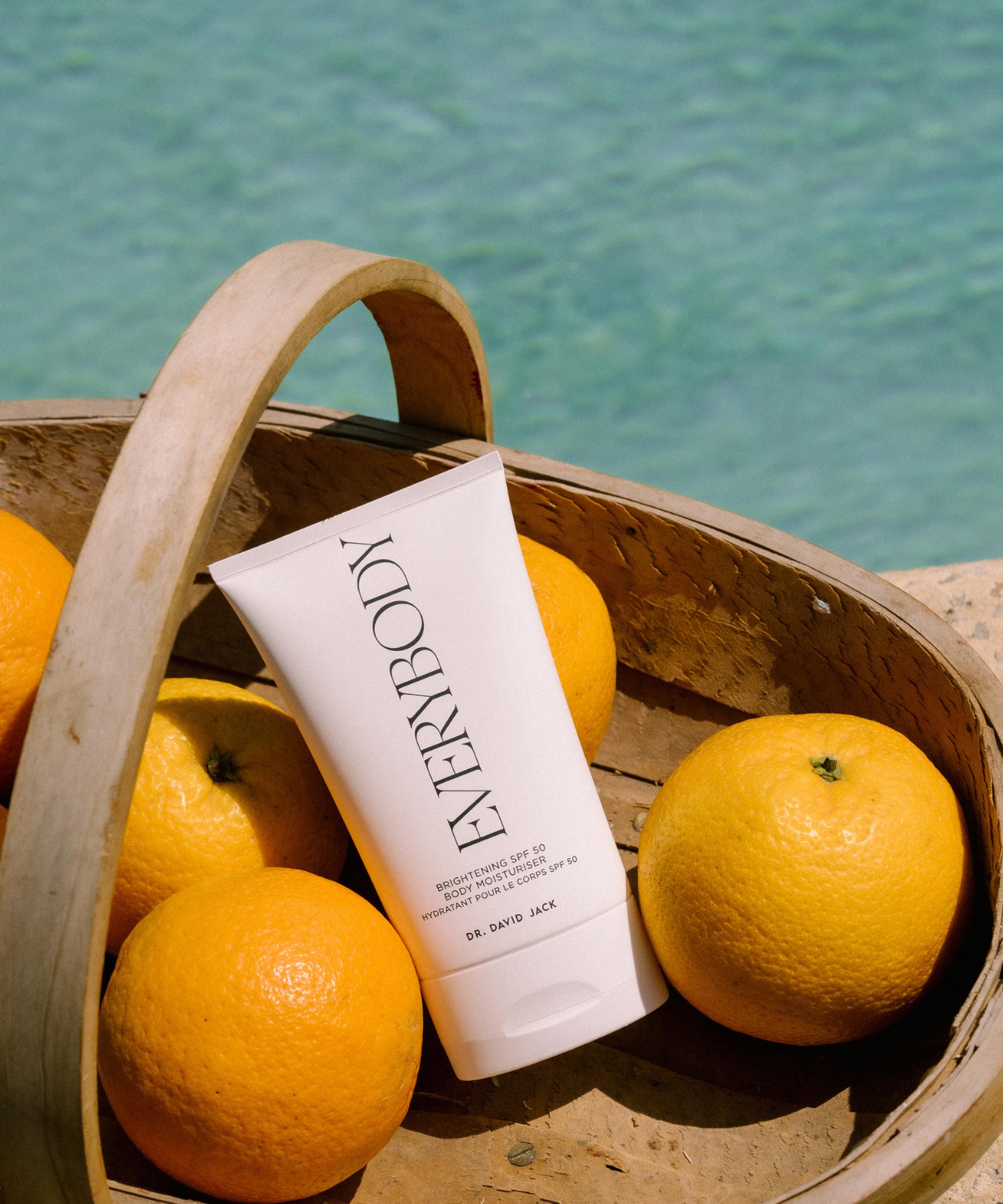 Dr. David Jack - Everybody SPF50 Brightening Body Moisturiser 150ml image number 2