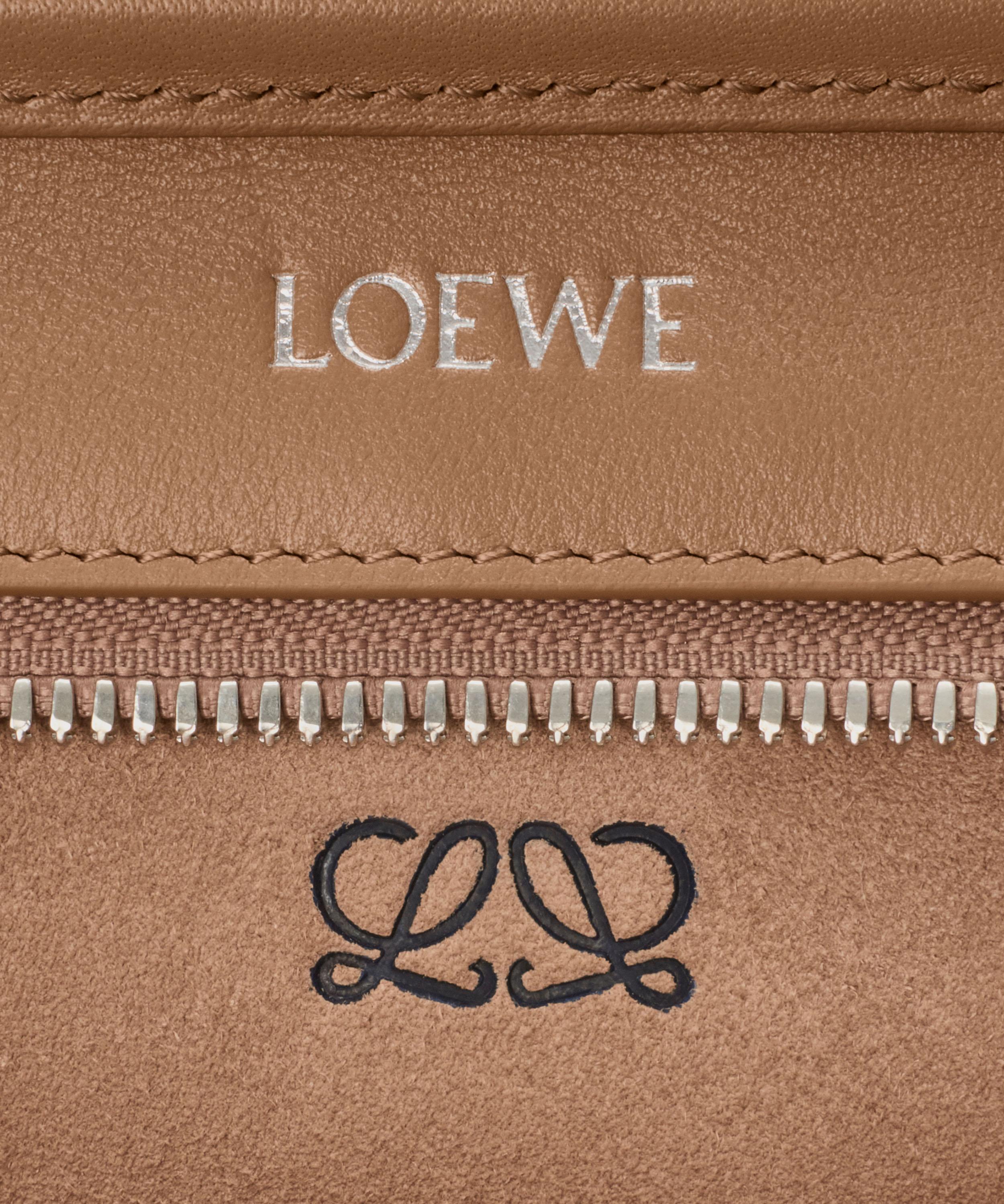 Loewe - Small Amazona 180 Leather Top Handle Bag image number 9