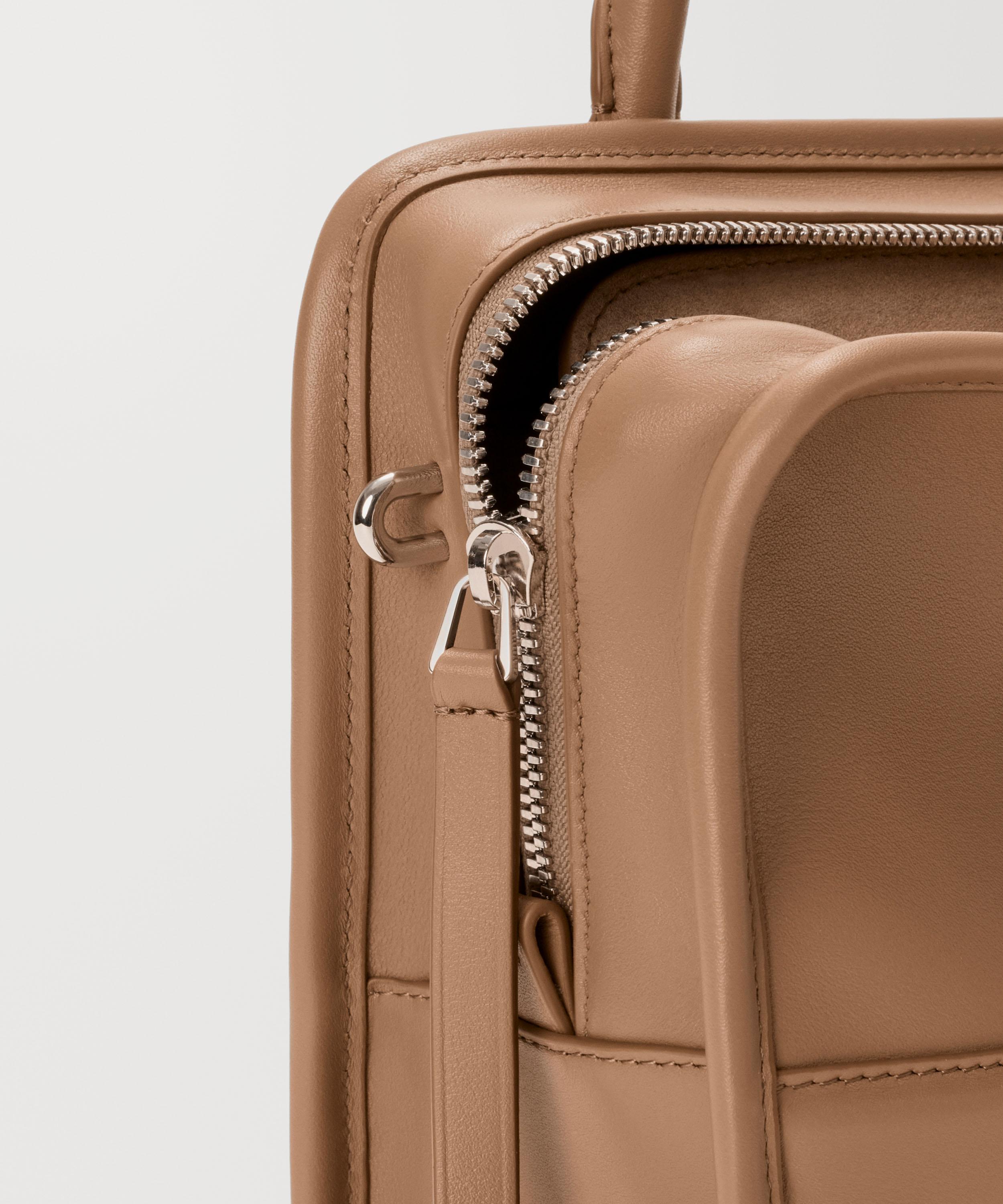 Loewe - Small Amazona 180 Leather Top Handle Bag image number 11