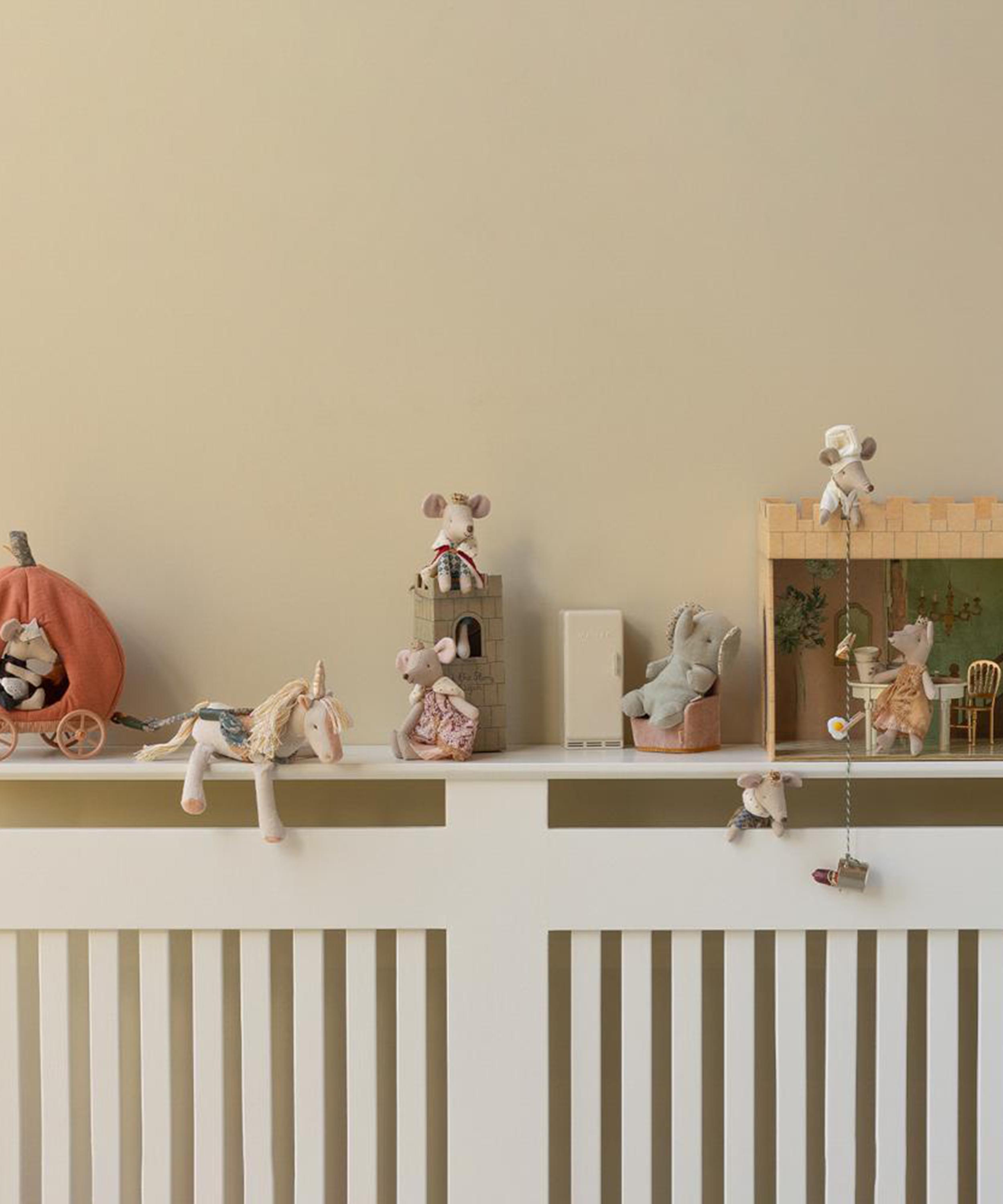 Maileg - Pumkpin Carriage Toy image number 2