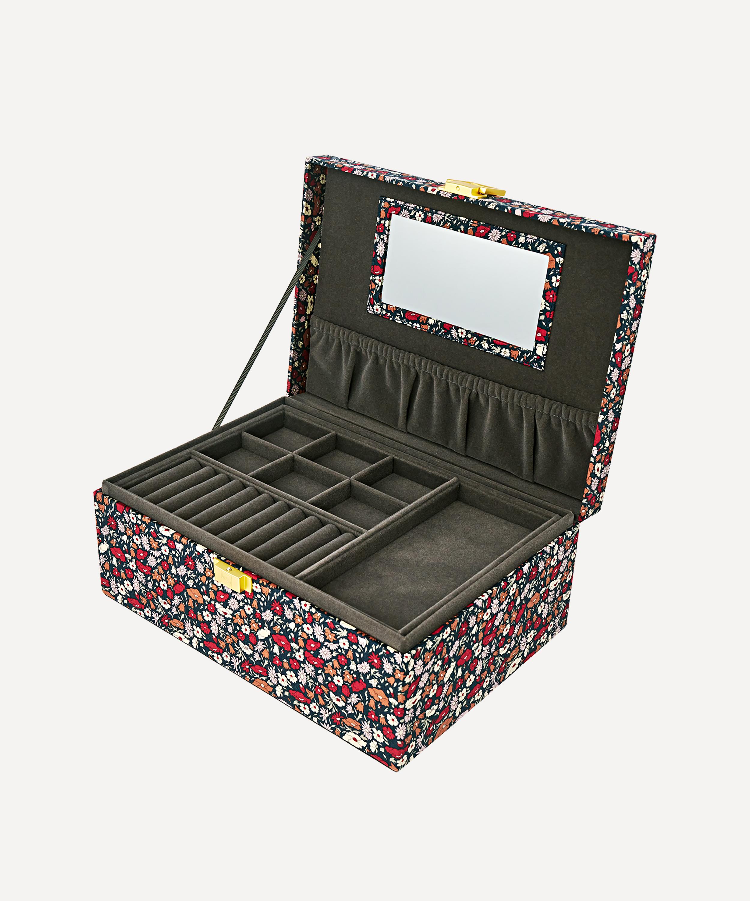 Bon Dep - Petal and Daisy Tana Lawn&trade; Cotton Square Jewellery Box image number 1