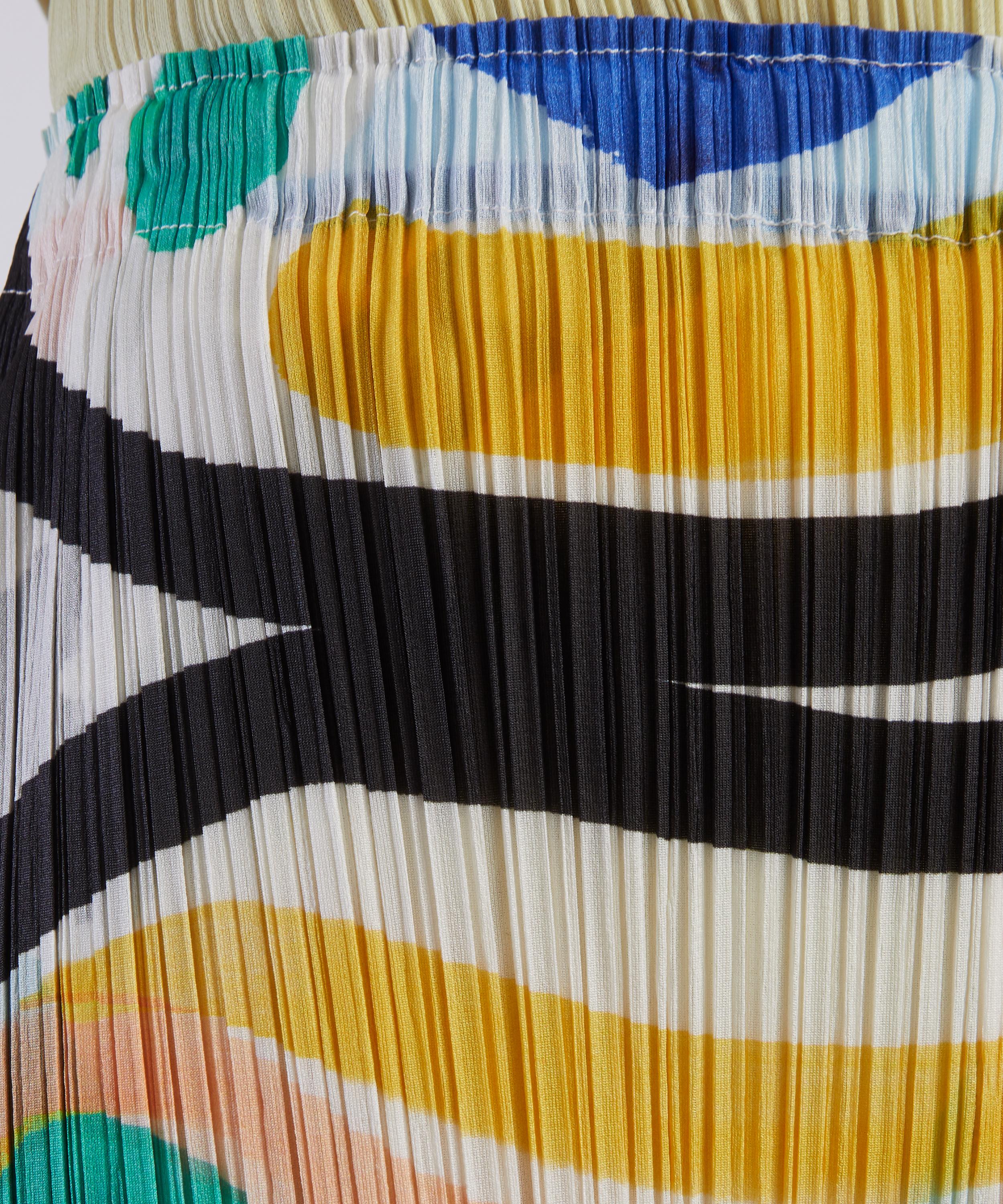 Pleats Please Issey Miyake - ROLL Pleated Trousers image number 4