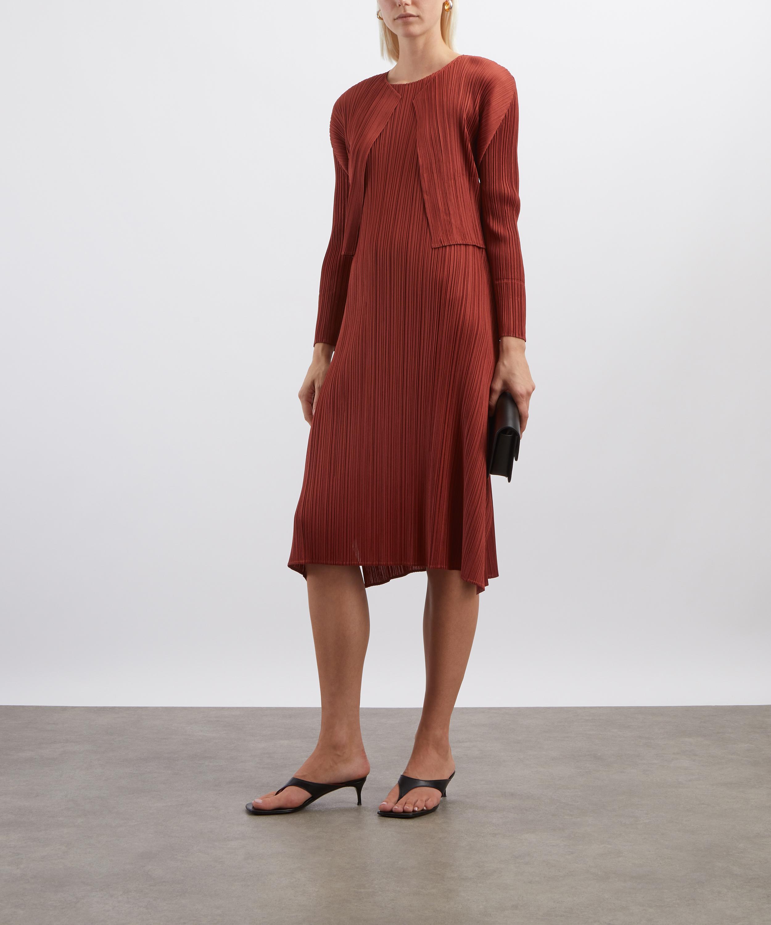 Pleats Please Issey Miyake MONTHLY COLOURS: SEPTEMBER Pleated