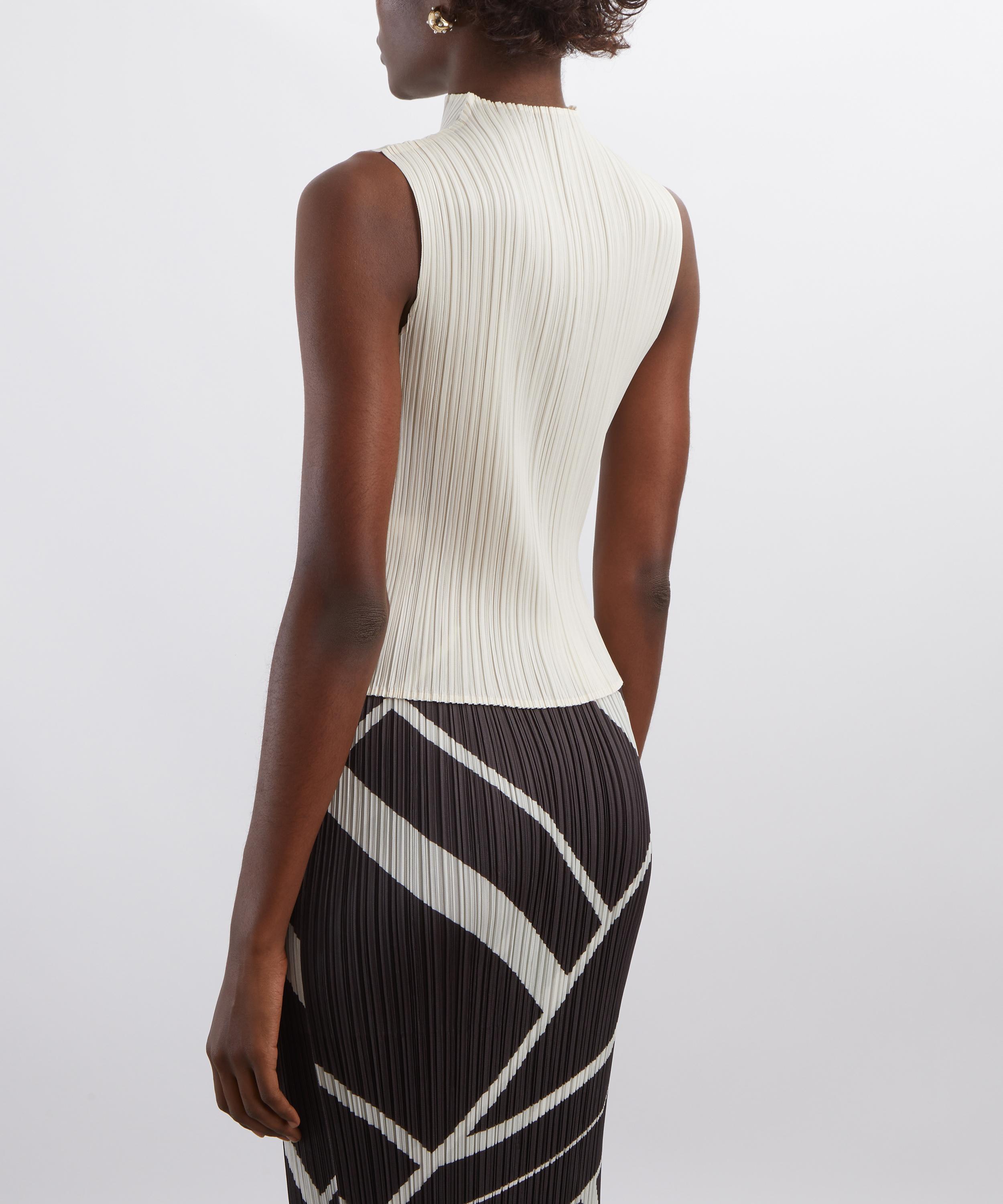 Pleats Please Issey Miyake - MONTHLY COLOURS: AUGUST Pleated Sleeveless Top image number 3