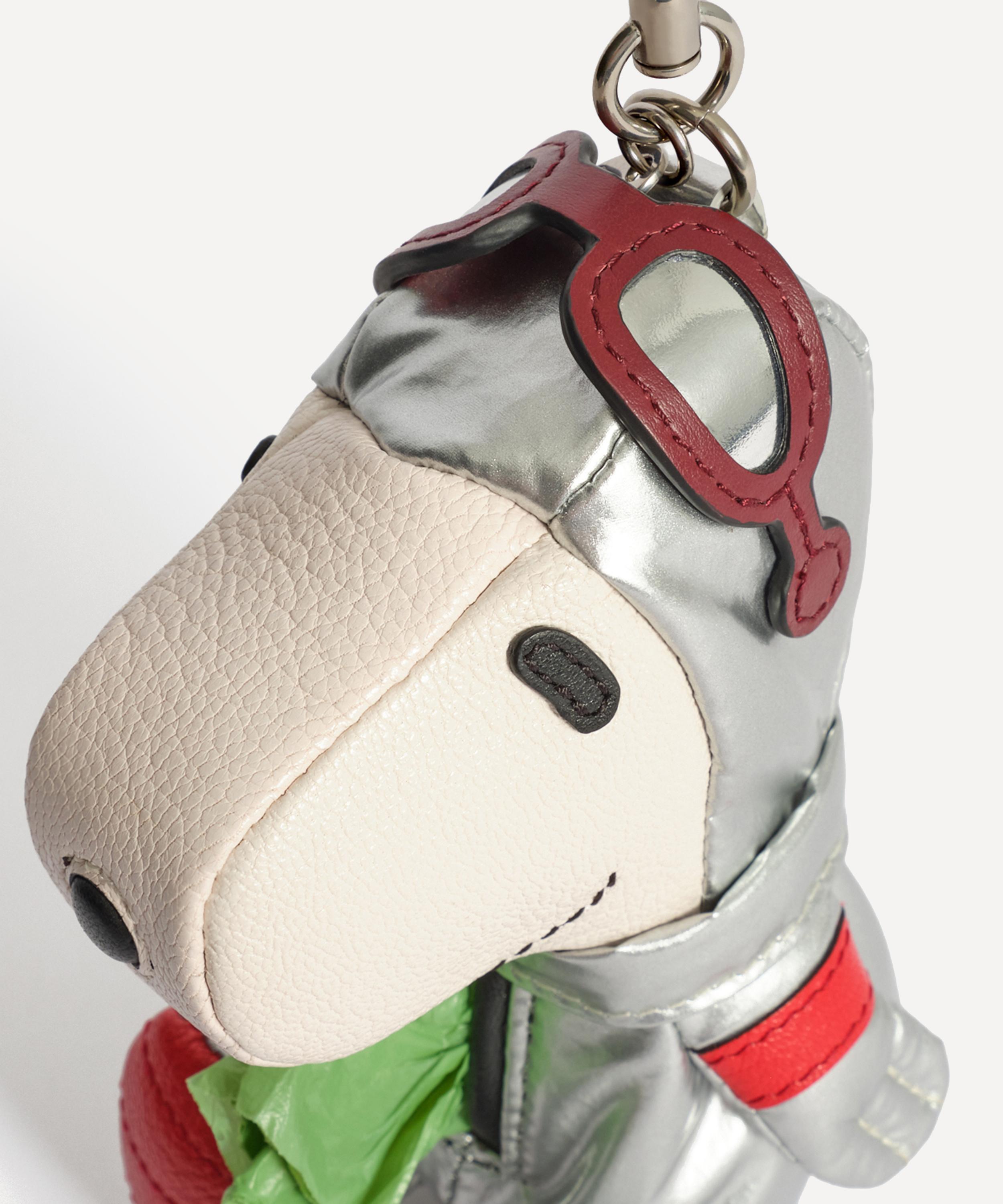 Anya Hindmarch - x Peanuts Snoopy Tidy Bag Leather Charm image number 2