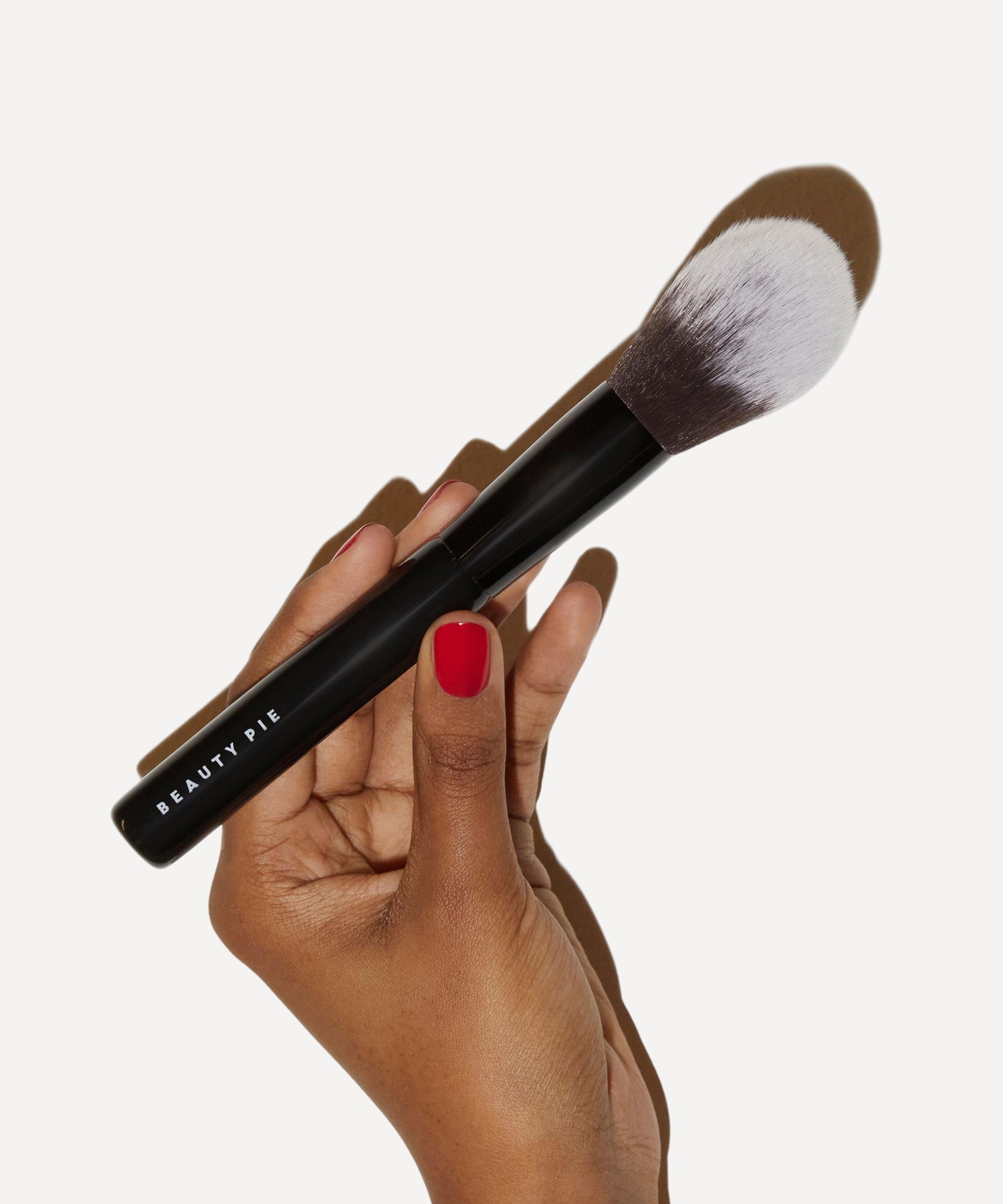 Beauty Pie - Regular All-Over Face Powder Brush image number 2