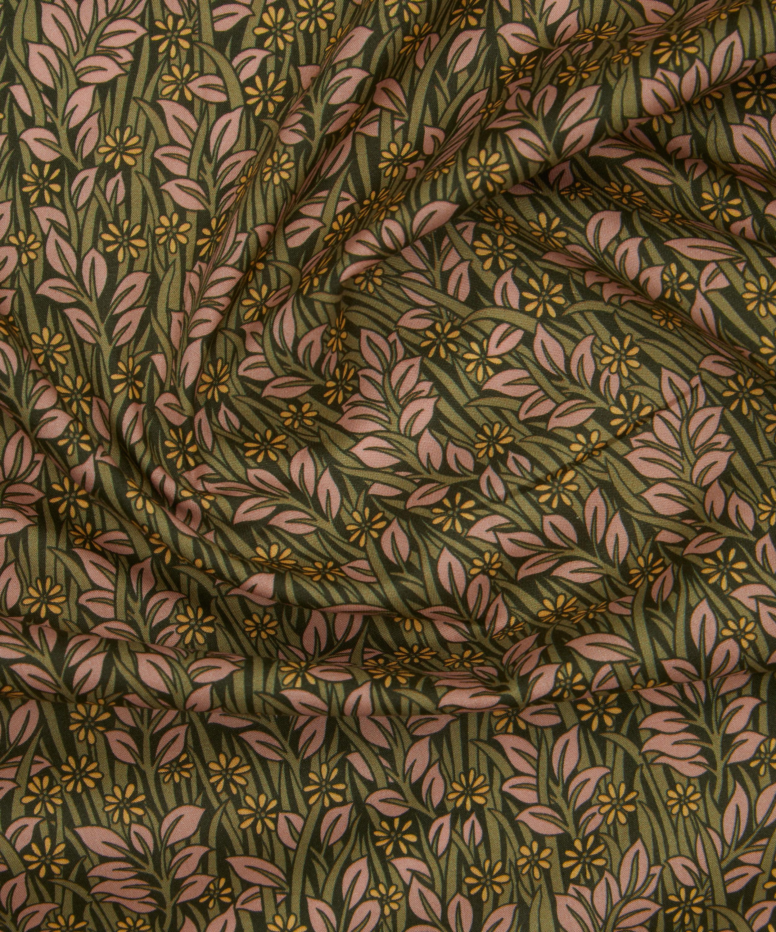 Liberty Fabrics - Morris Daisy Tana Lawn&trade; Cotton image number 3