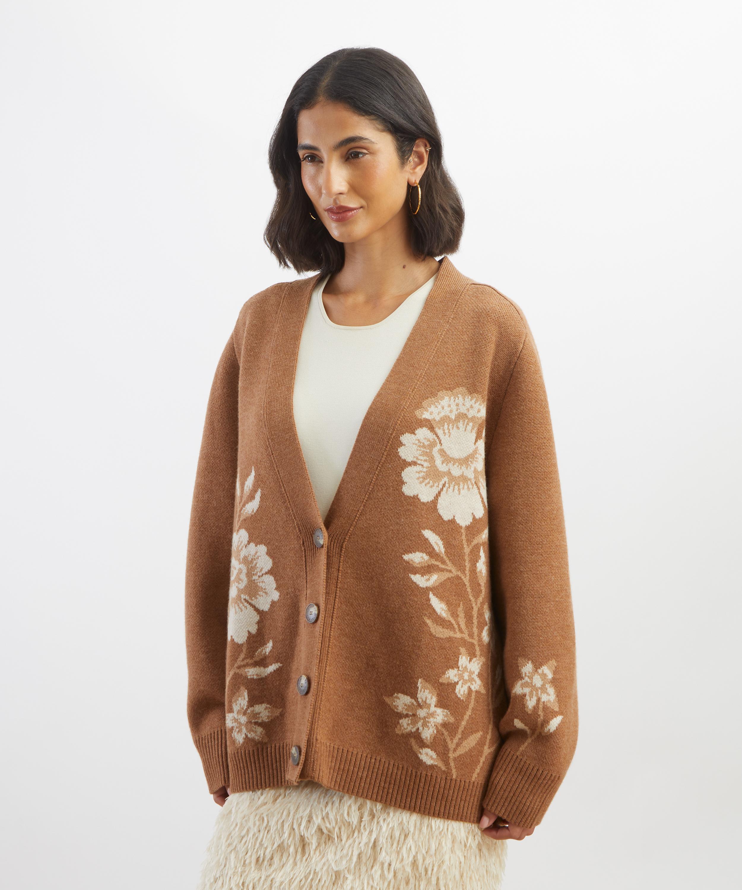 Liberty - Lena Belle Jacquard Cardigan image number 2