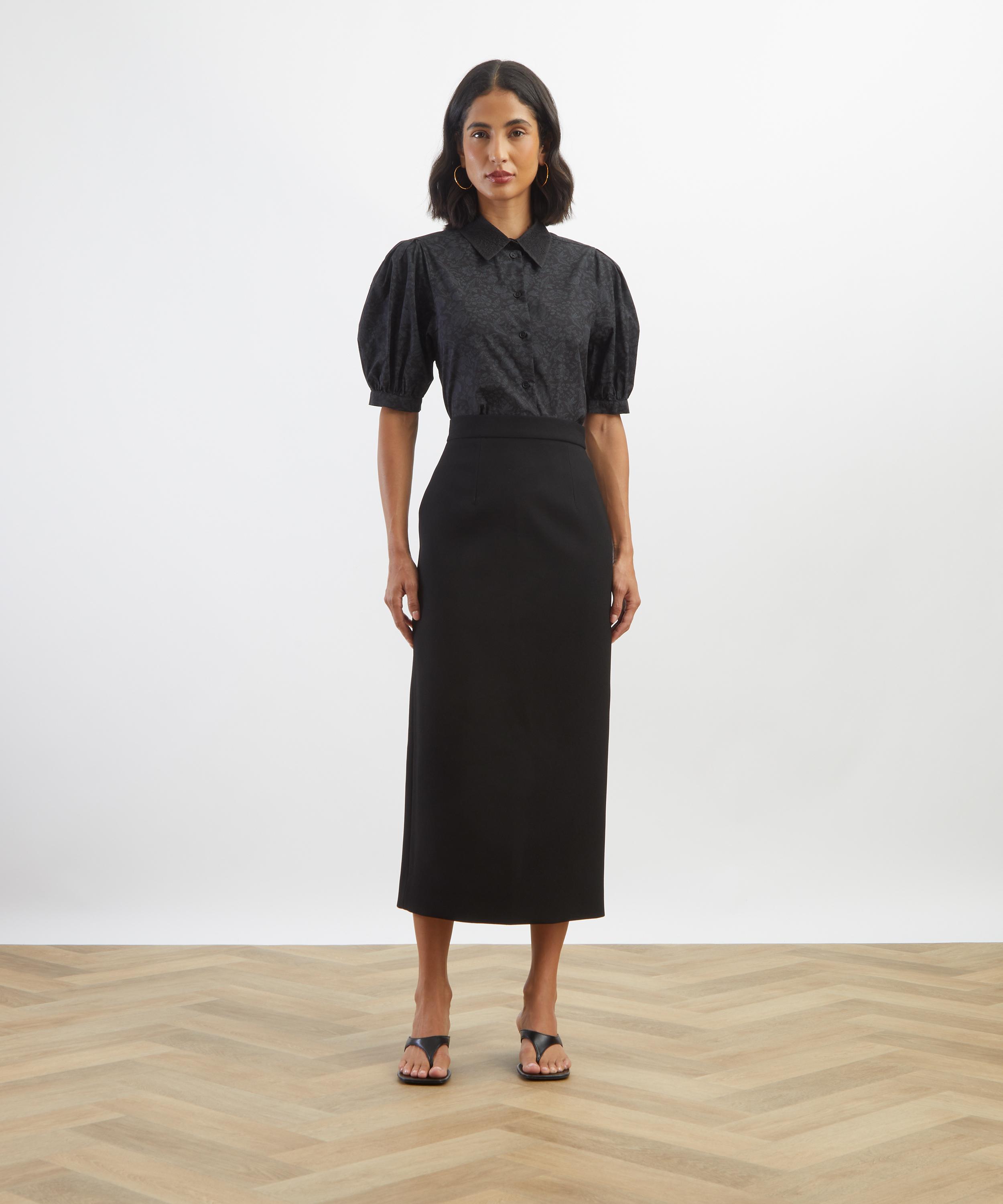 Liberty - Victoria&rsquo;s Lace Puff-Sleeve Shirt image number 1