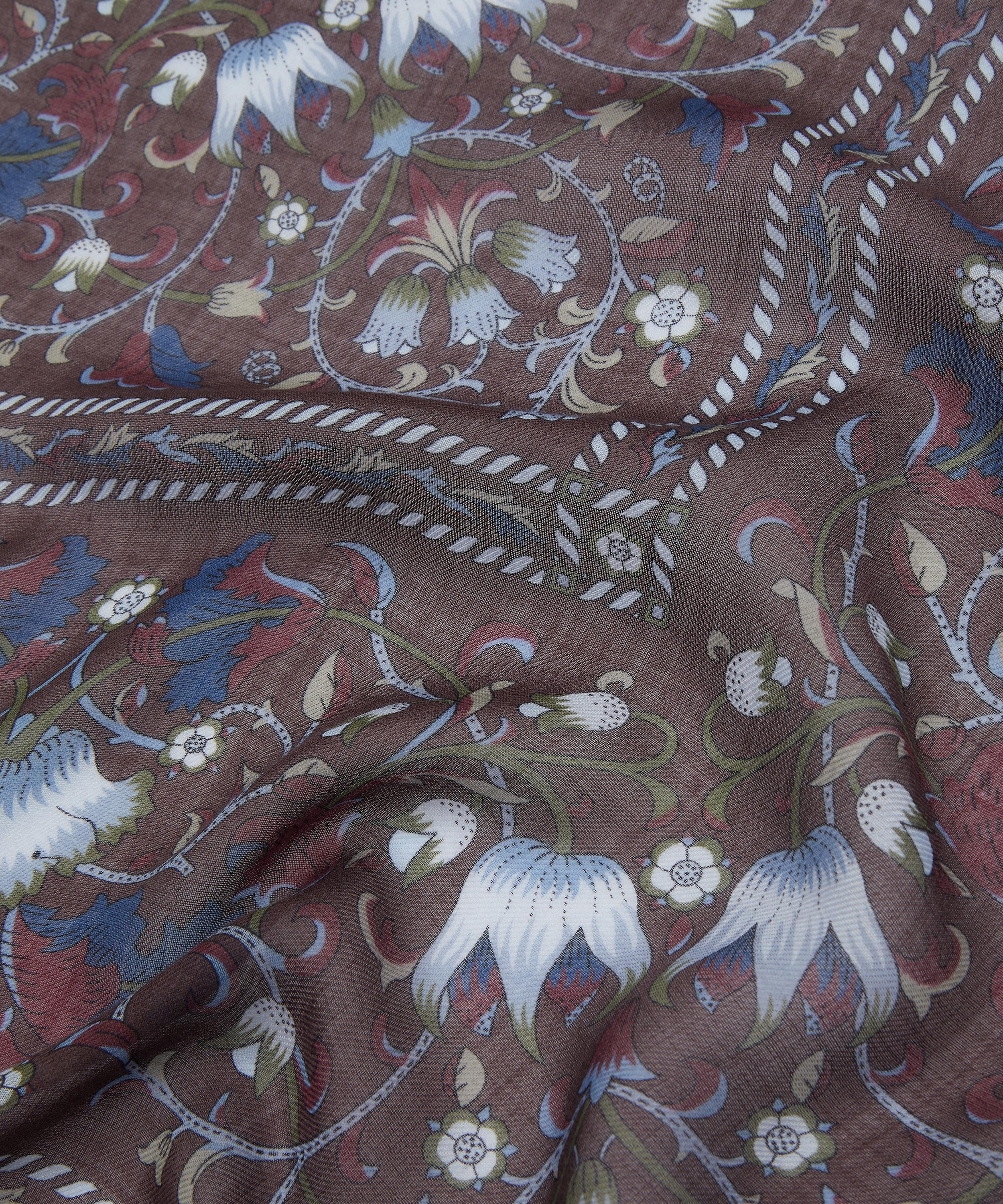 Liberty - Lodden Triangle 140X140 Wool-Silk Scarf image number 3