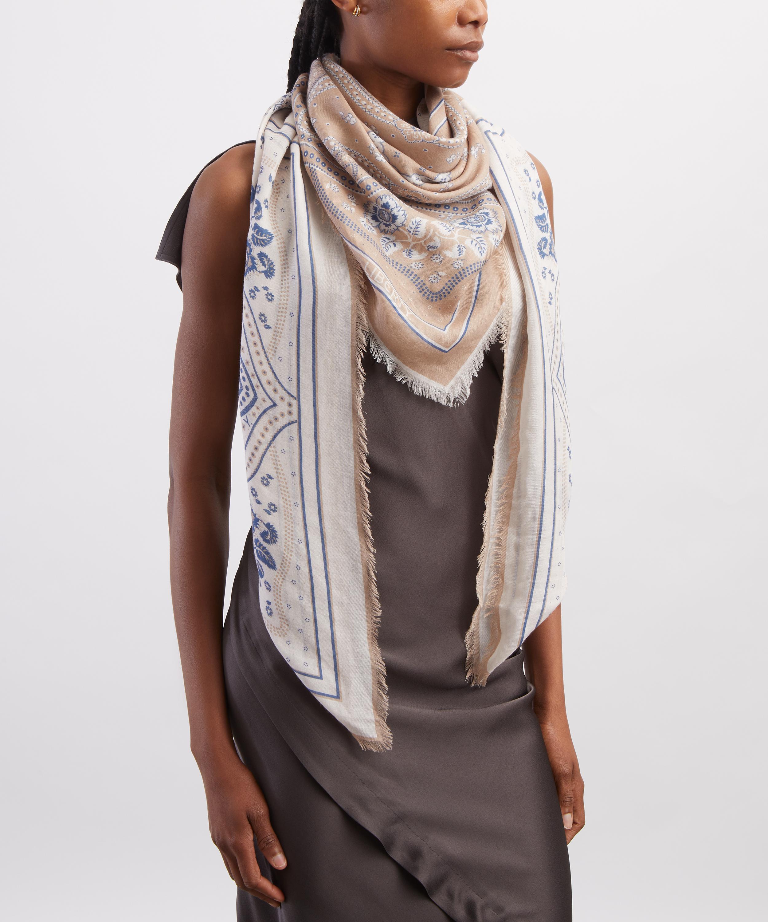 Liberty - Louis Wool-Silk Bandana 140 image number 1