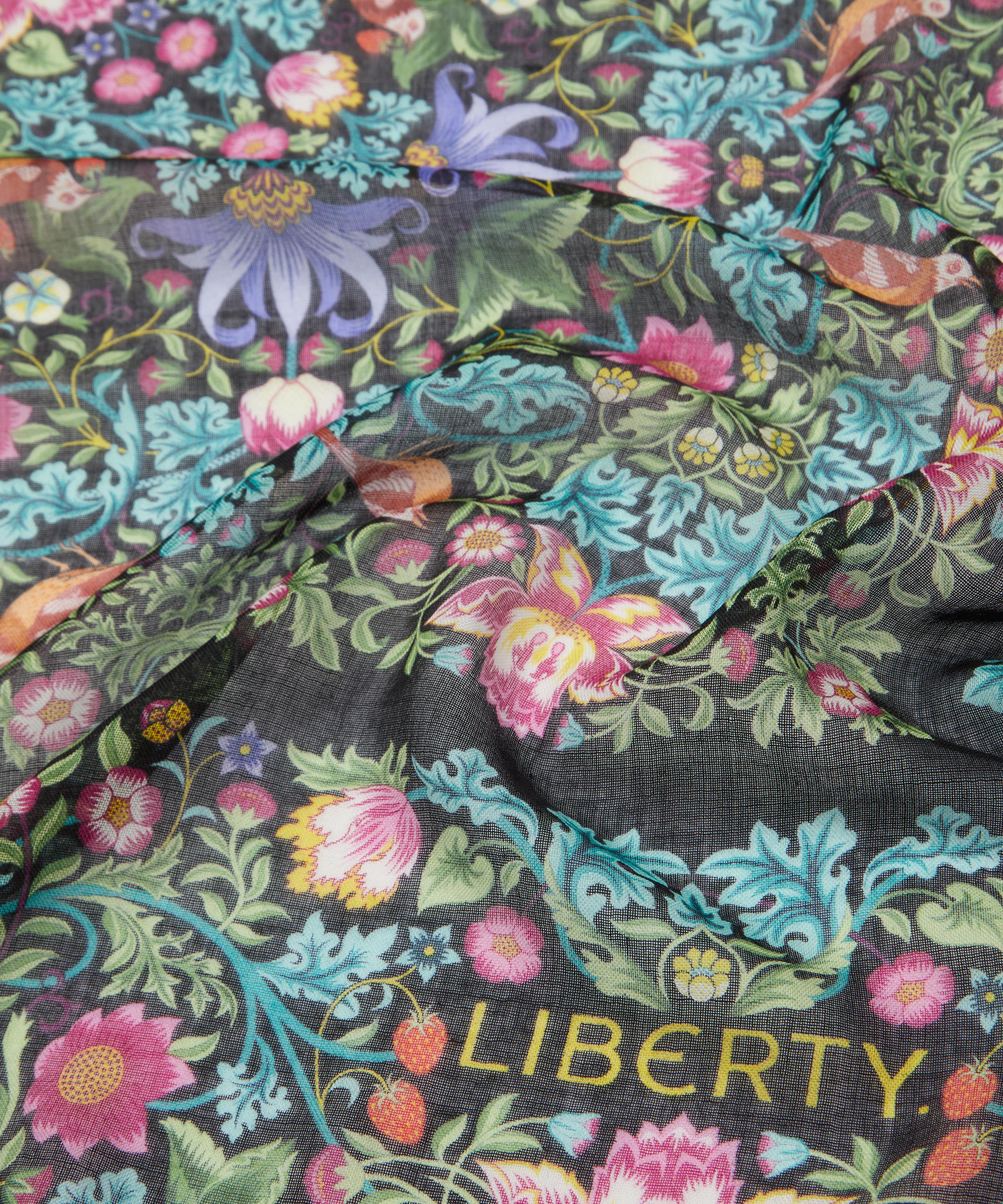 Liberty - Strawberry Thief Cashmere-Silk Scarf 140 image number 3