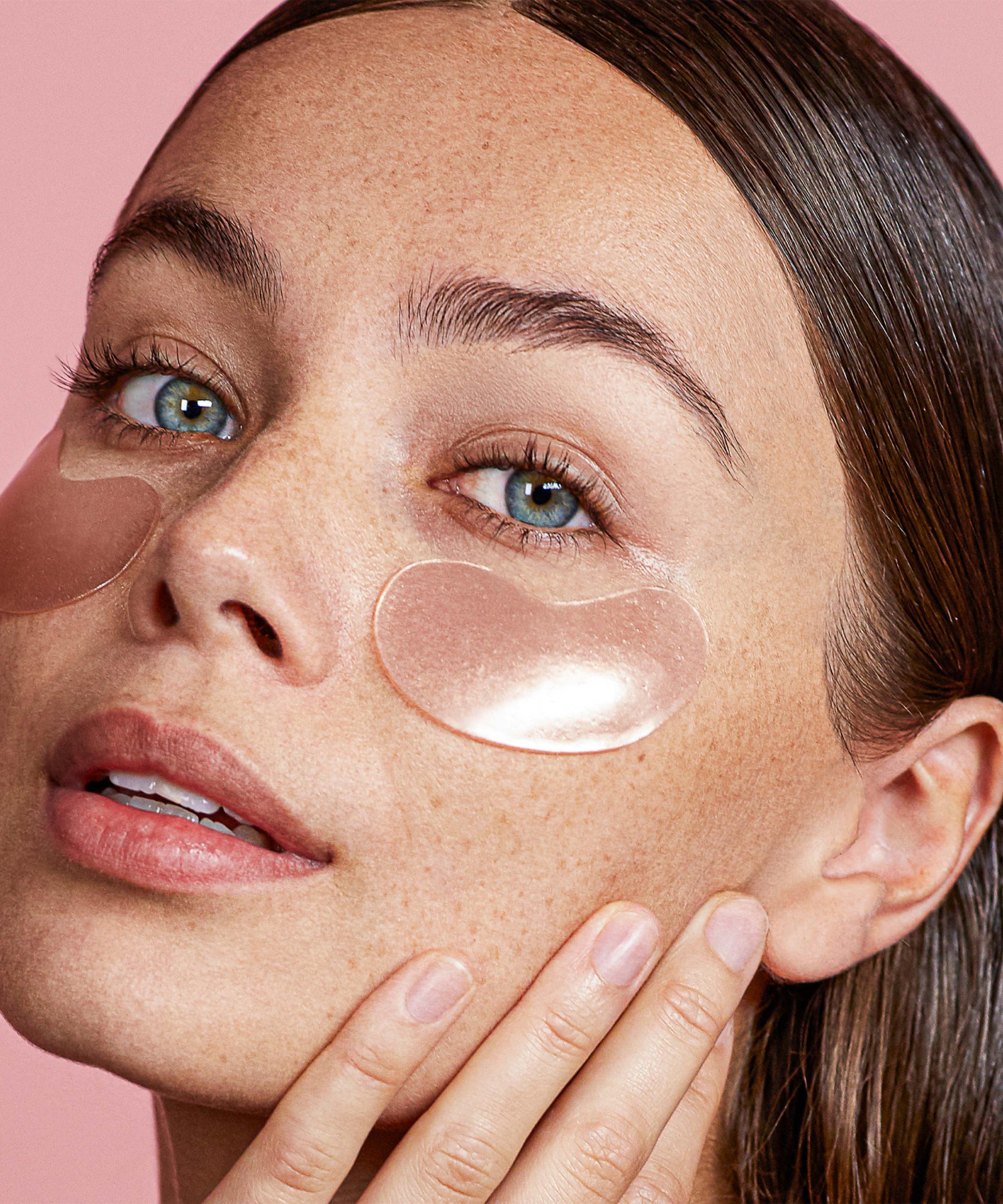 MZ Skin - Bio-Placenta Peptide Illuminating Hydrogel Eye Mask Pack of 5 image number 4