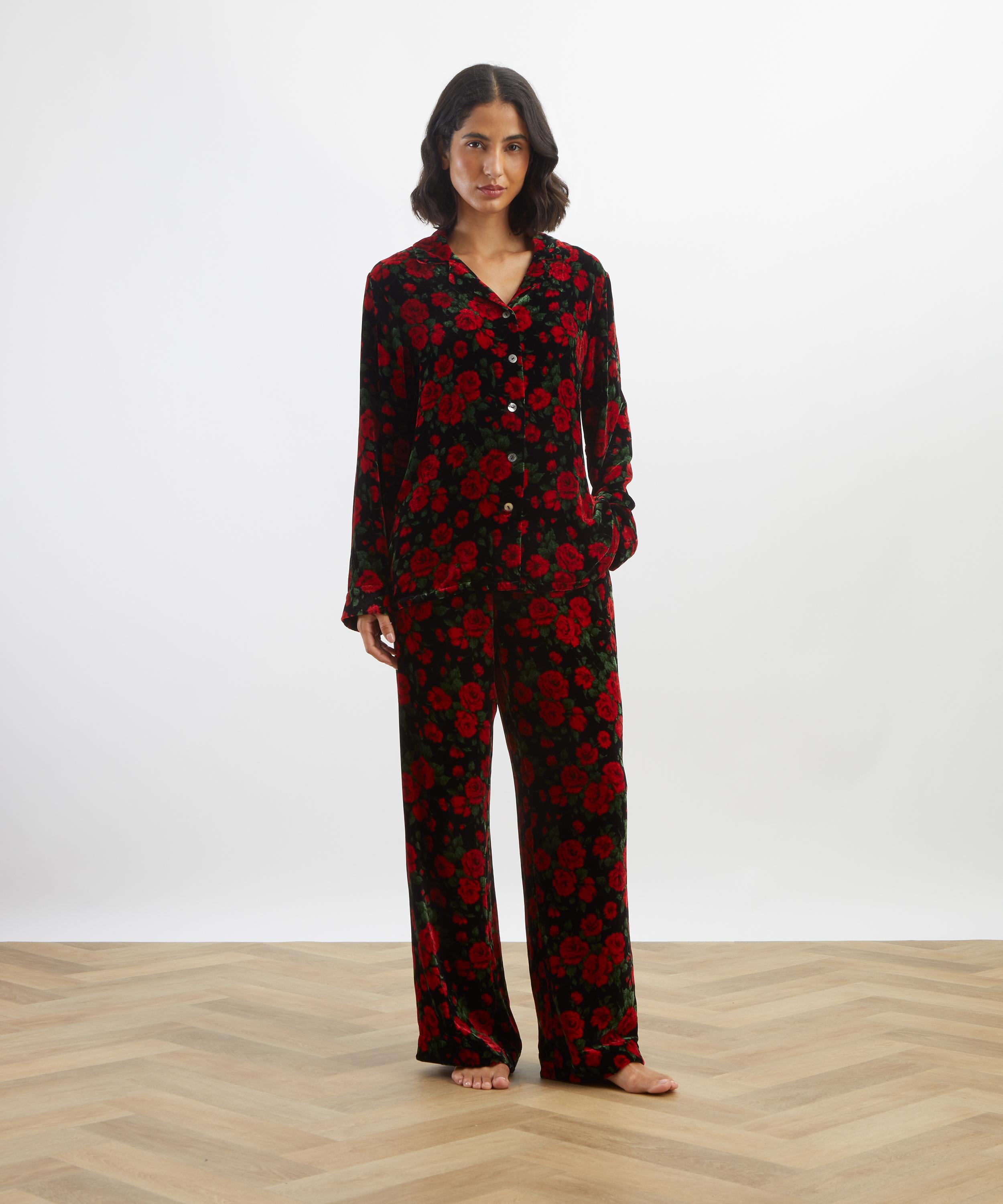 Liberty - Carline Meadow Velvet Relaxed Set image number 2
