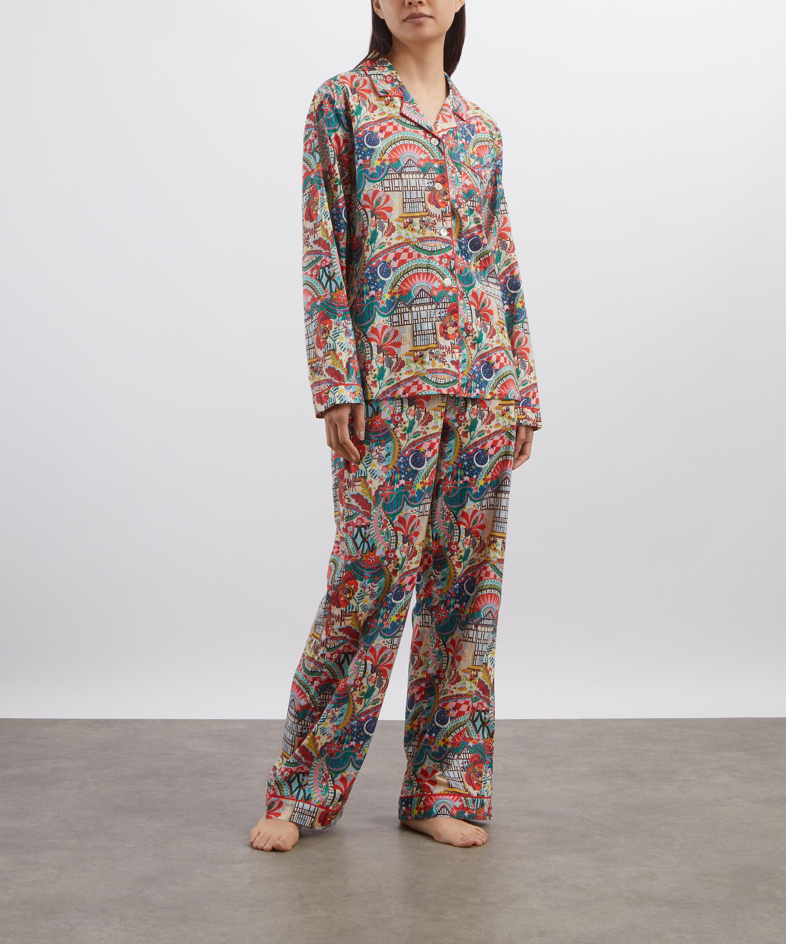 Liberty - Staging Liberty Long Relaxed Pyjama Set image number 2