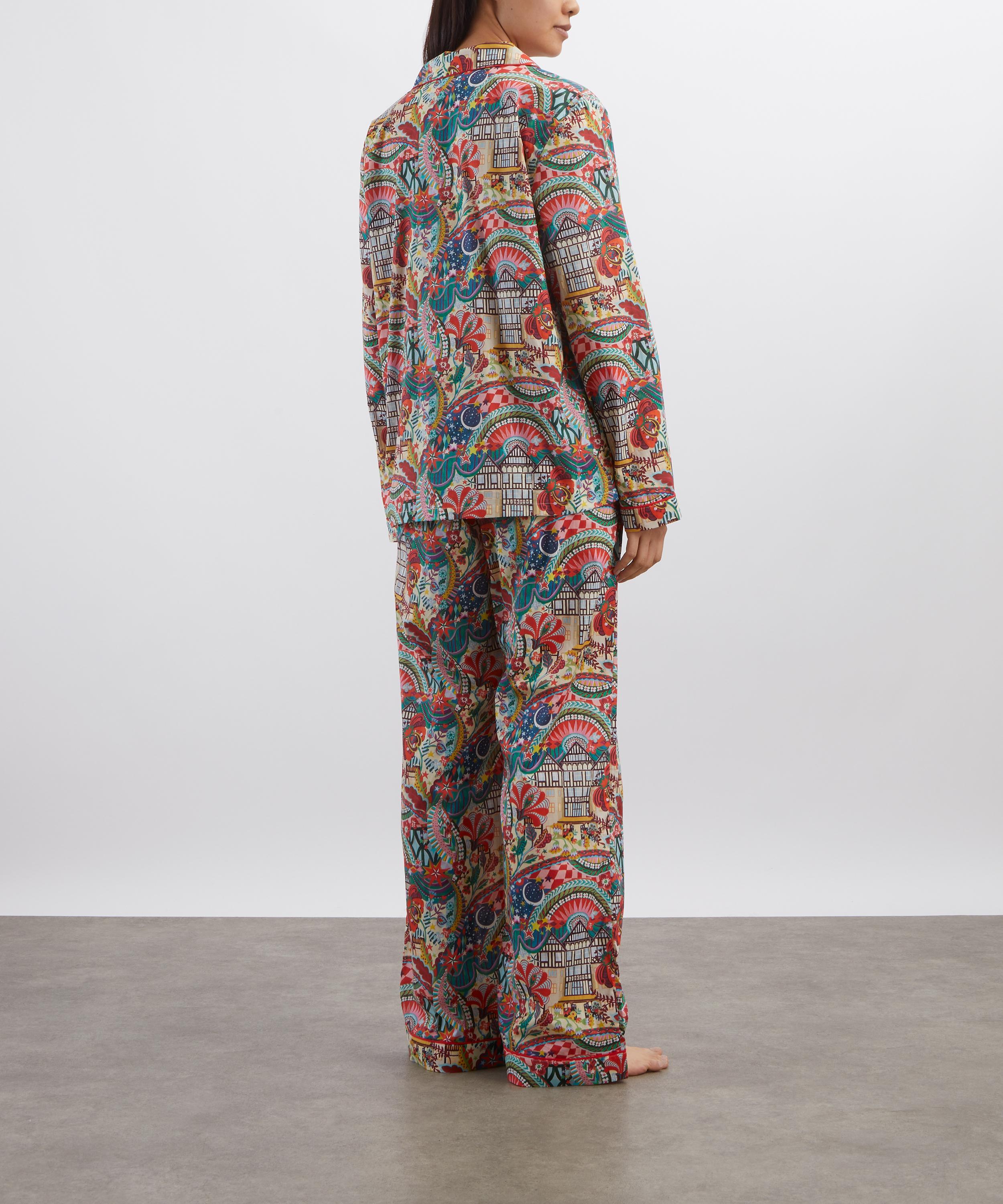 Liberty - Staging Liberty Long Relaxed Pyjama Set image number 3
