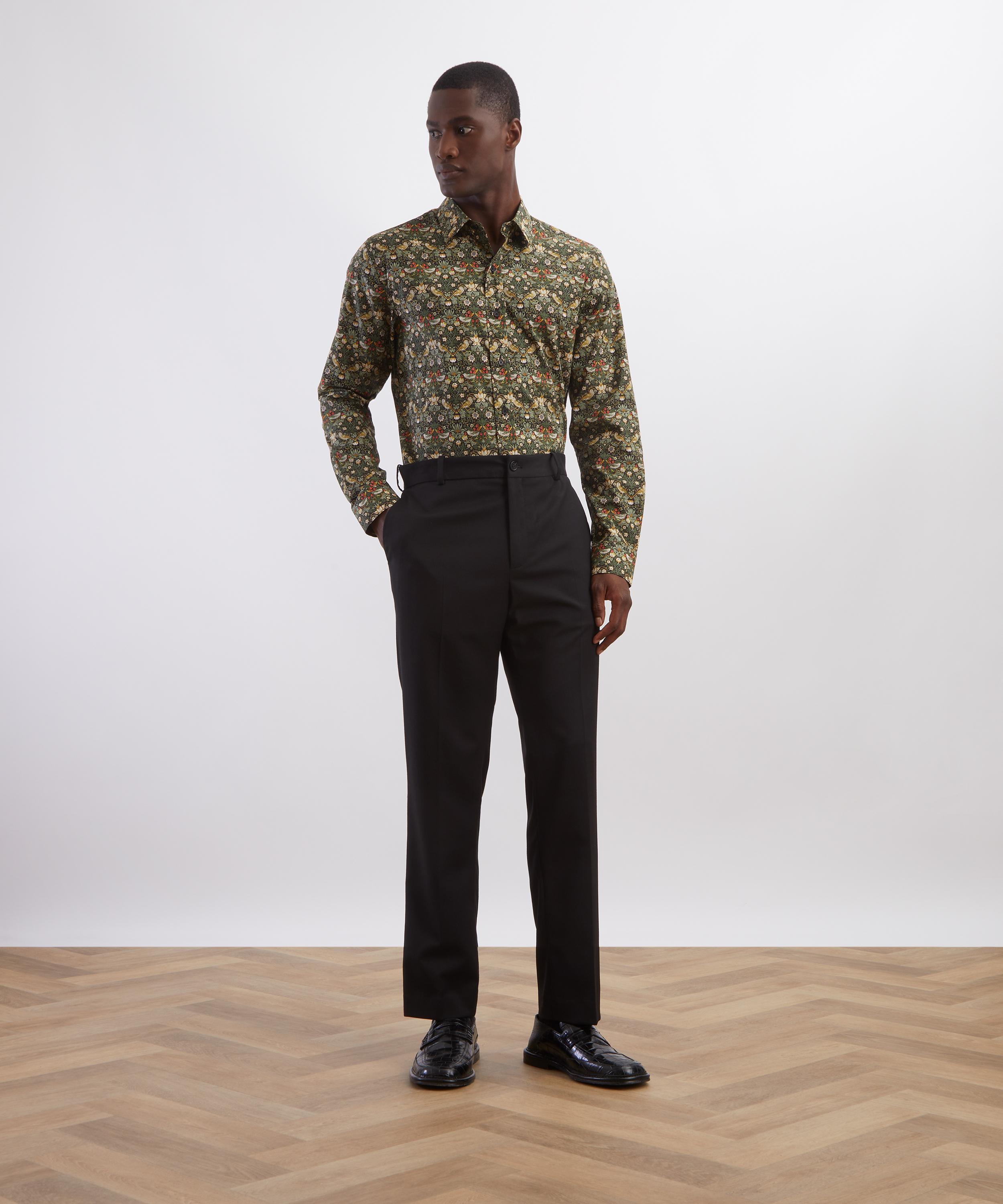 Liberty - Classic Fit Shirt in Strawberry Thief image number 1