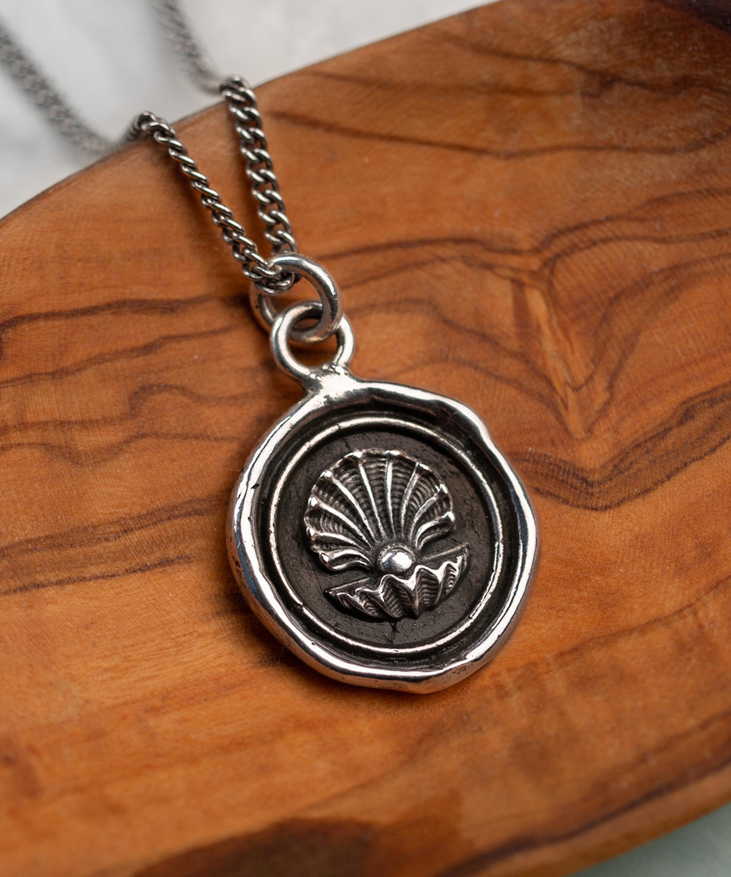 Pyrrha - Sterling Silver The World Is Your Oyster Talisman Necklace image number 2