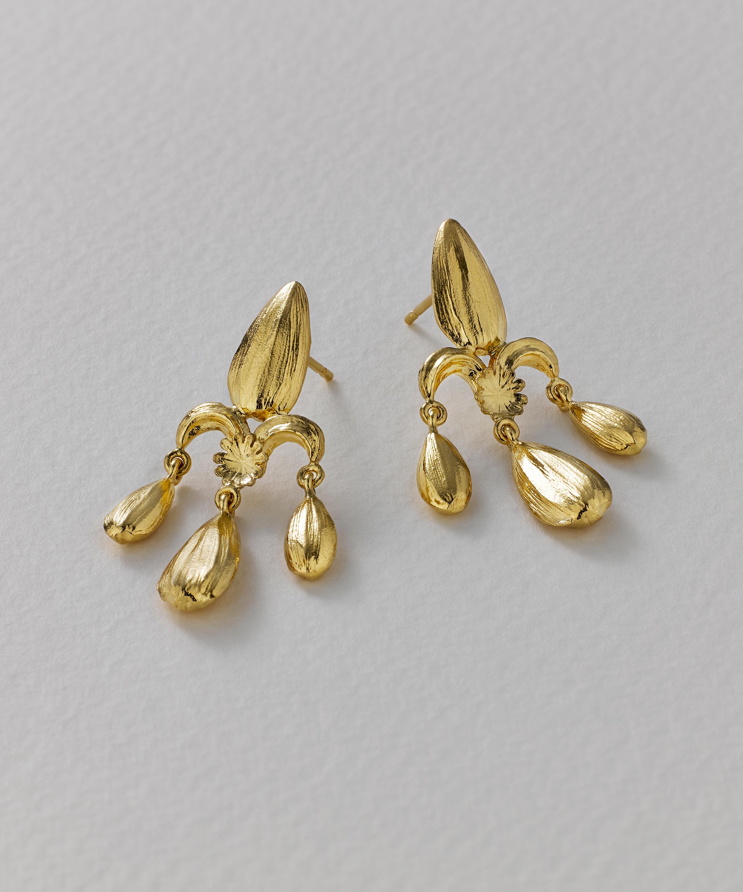 Alex Monroe - 22ct Gold-Plated Sunflower Seed Fleur de Lis Chandelier Earrings image number 2
