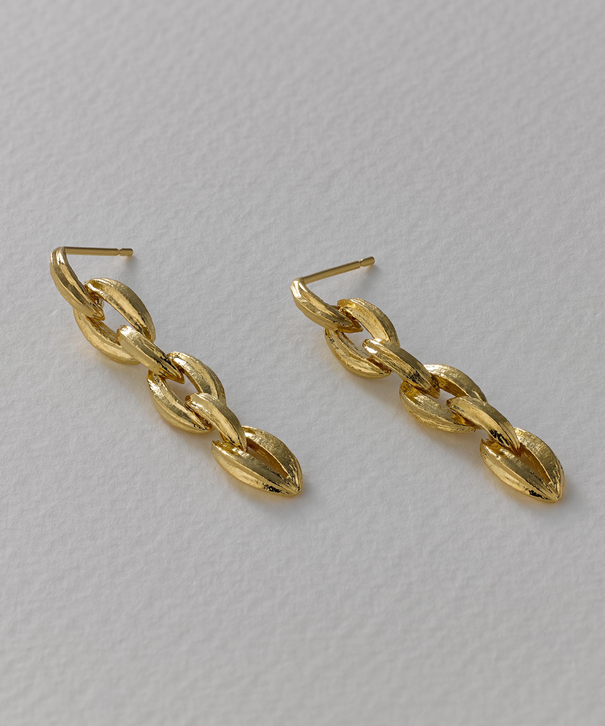 Alex Monroe - 22ct Gold-Plated Linked Kissing Seed Drop Earrings image number 2