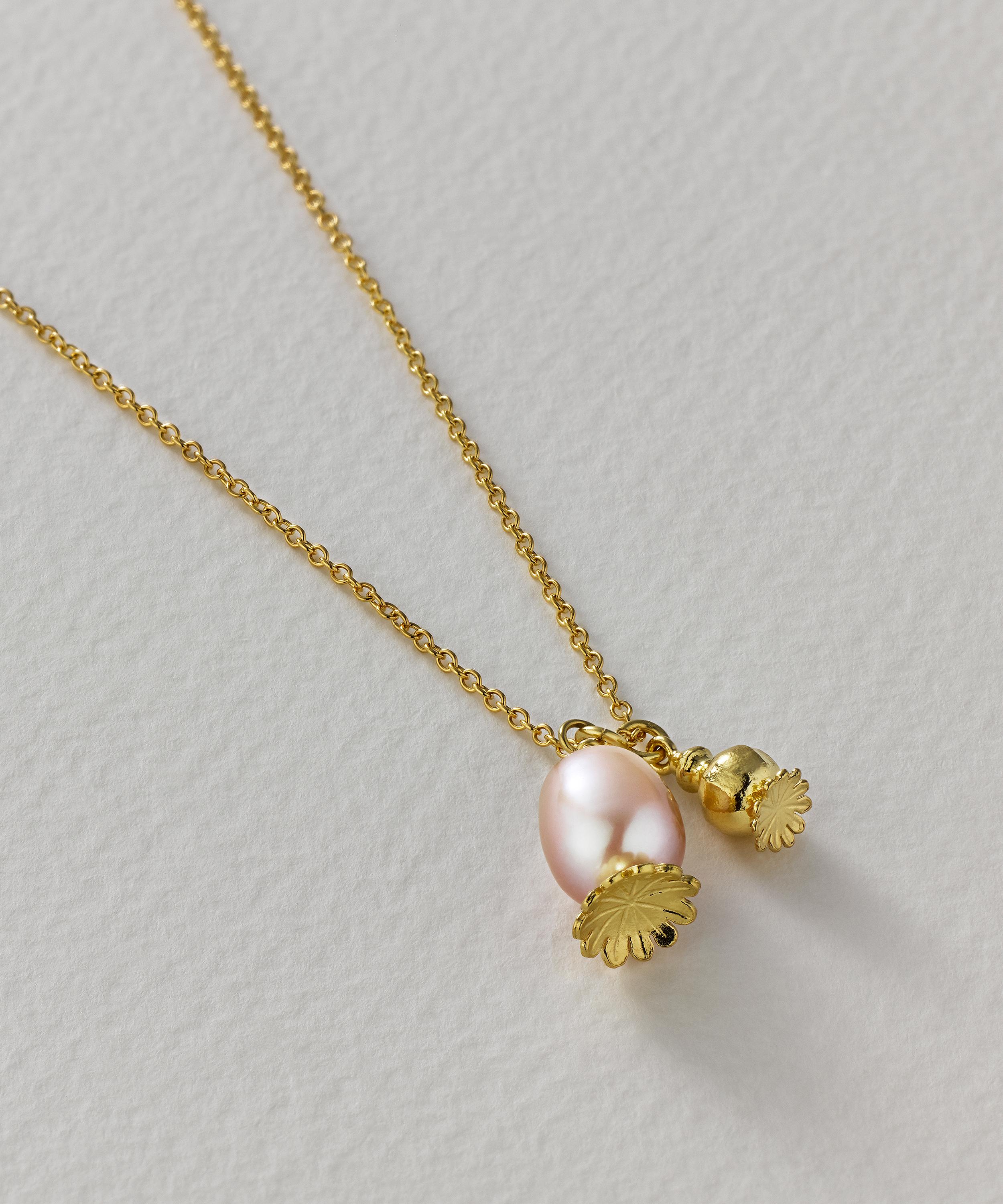 Alex Monroe - 22ct Gold-Plated Poppy Seed Charm Necklace image number 2