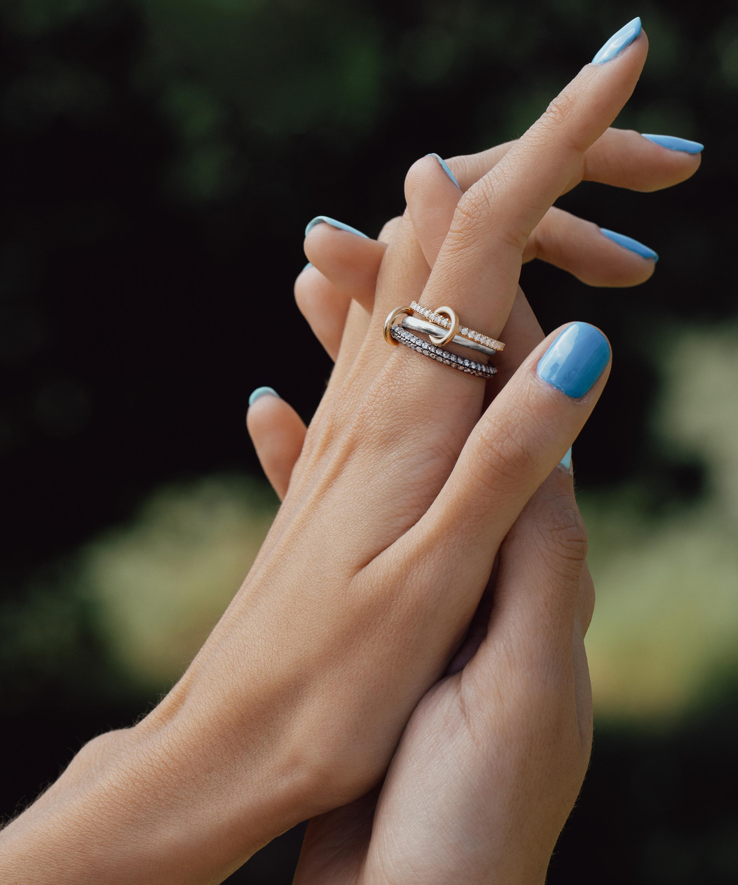 Spinelli Kilcollin - Mixed Metal Scorpio Salt and Pepper Diamond Ring image number 1