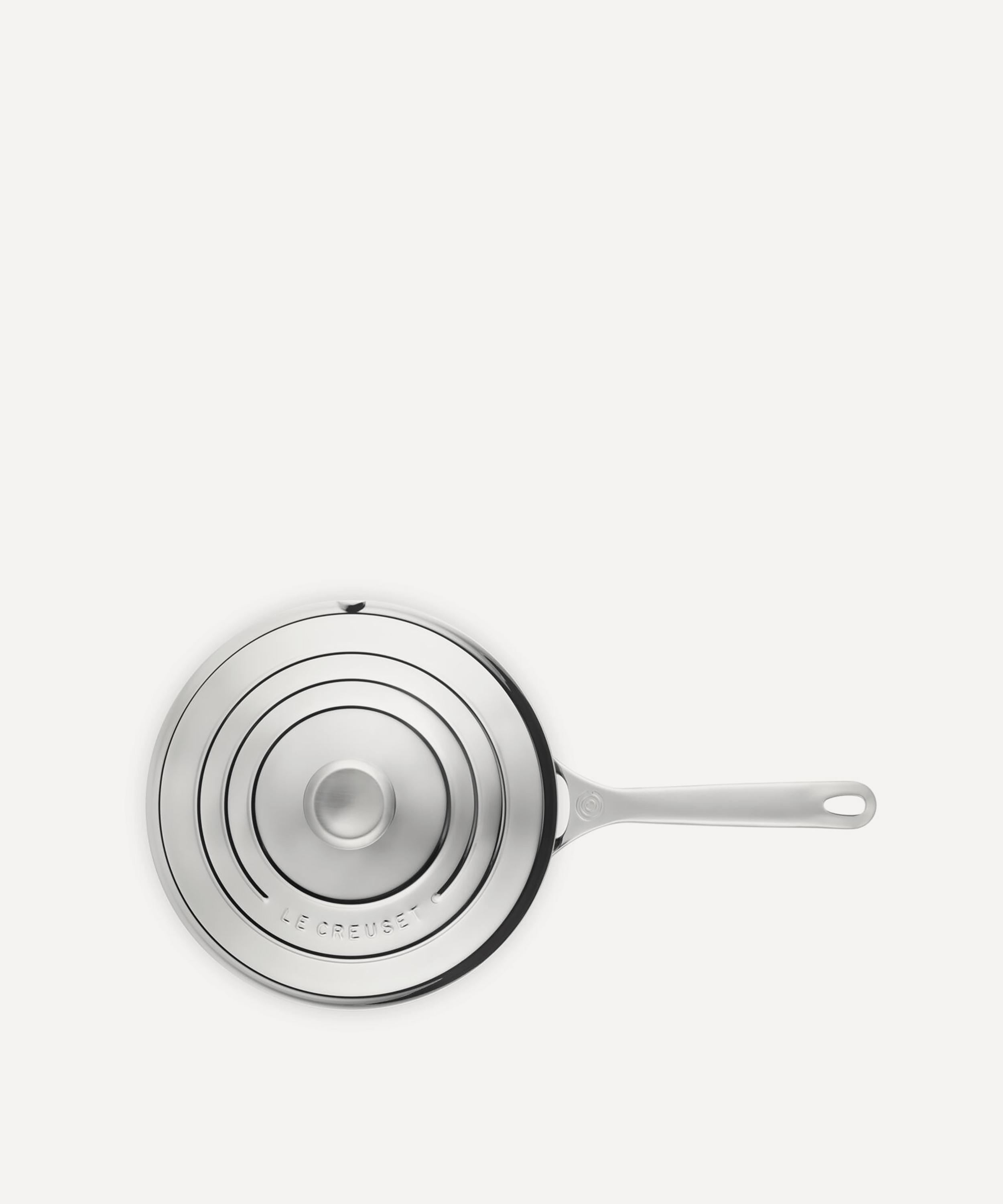 Le Creuset - Signature Stainless Steel Saut&eacute;&nbsp;Pan with Lid image number 2